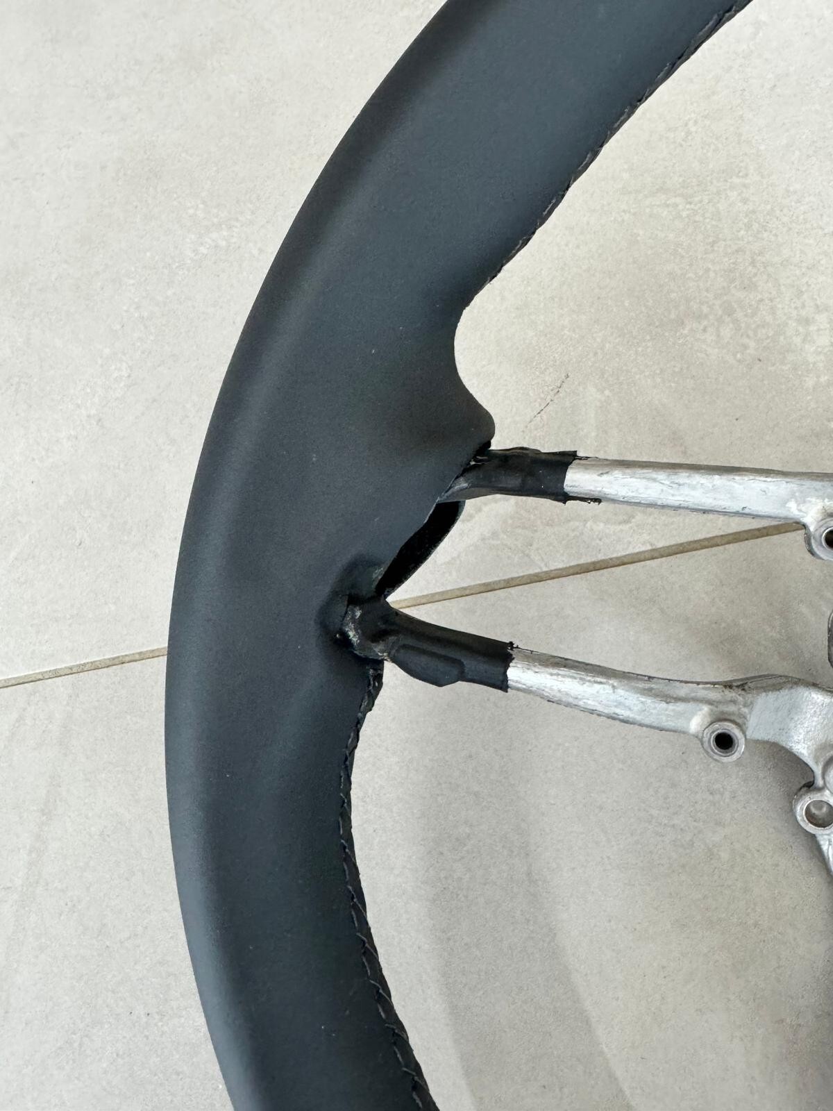 PORSCHE LEERES RAHMEN LENKRAD BEHEIZT SCHWARZ LEDER STEERING WHEEL FRAME NEW !!! - Obrázek 15