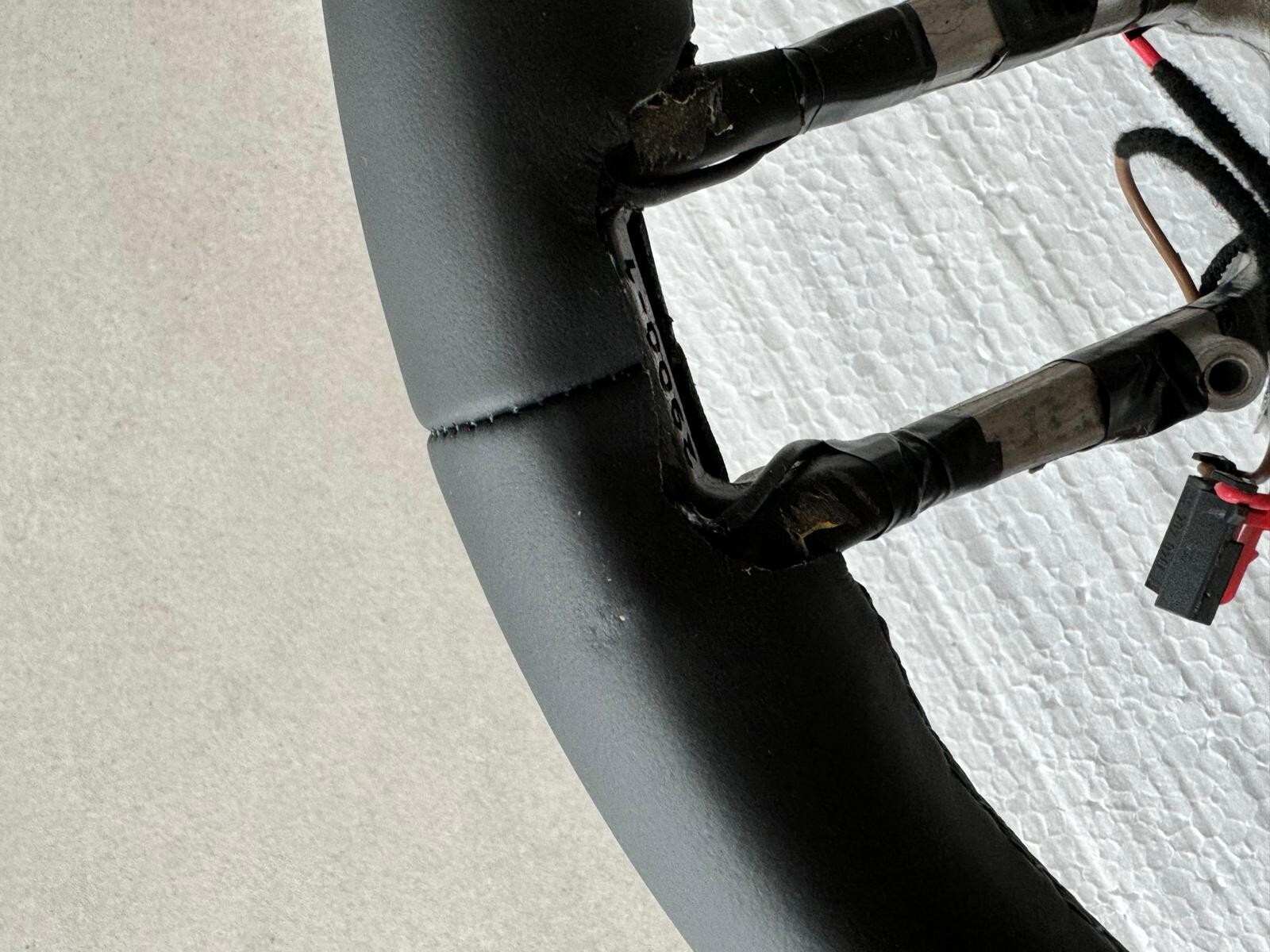 PORSCHE LEERES RAHMEN LENKRAD BEHEIZT SCHWARZ LEDER STEERING WHEEL FRAME NEW !!! - Obrázek 7