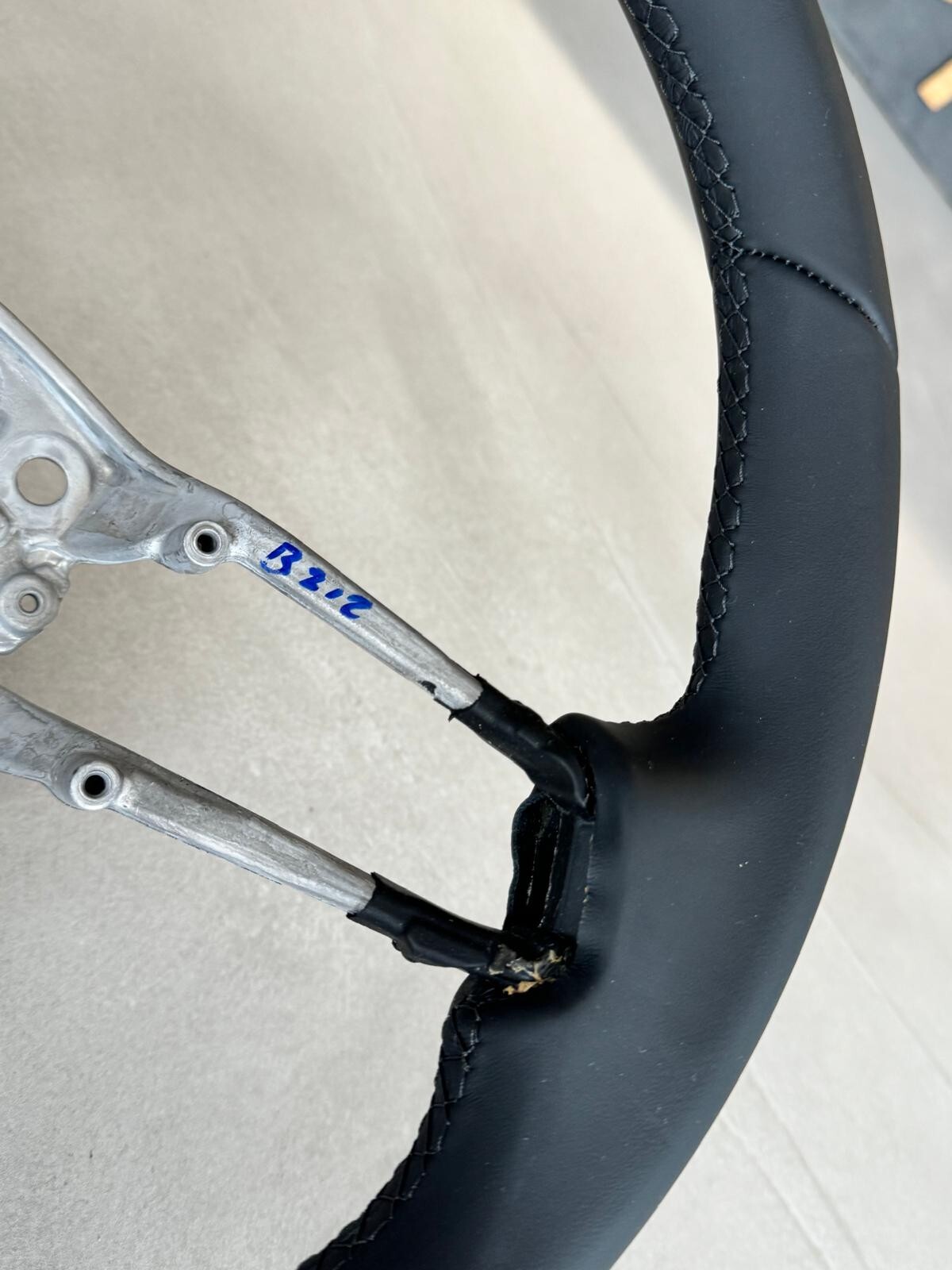 PORSCHE LEERES RAHMEN LENKRAD SPORT LEDER SCHWARZ STEERING WHEEL FRAME BLACK NEW - Obrázek 11