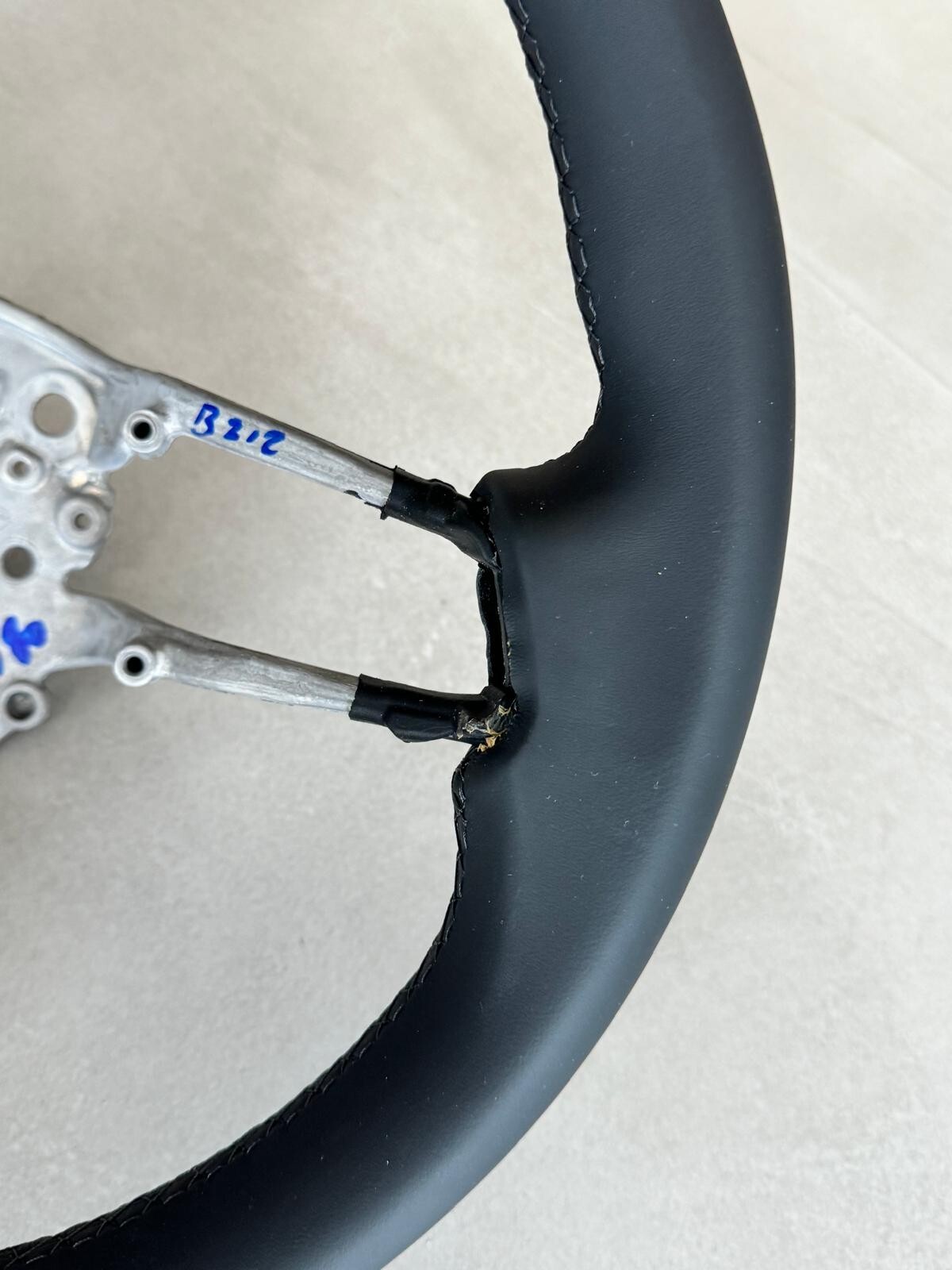 PORSCHE LEERES RAHMEN LENKRAD SPORT LEDER SCHWARZ STEERING WHEEL FRAME BLACK NEW - Obrázek 15