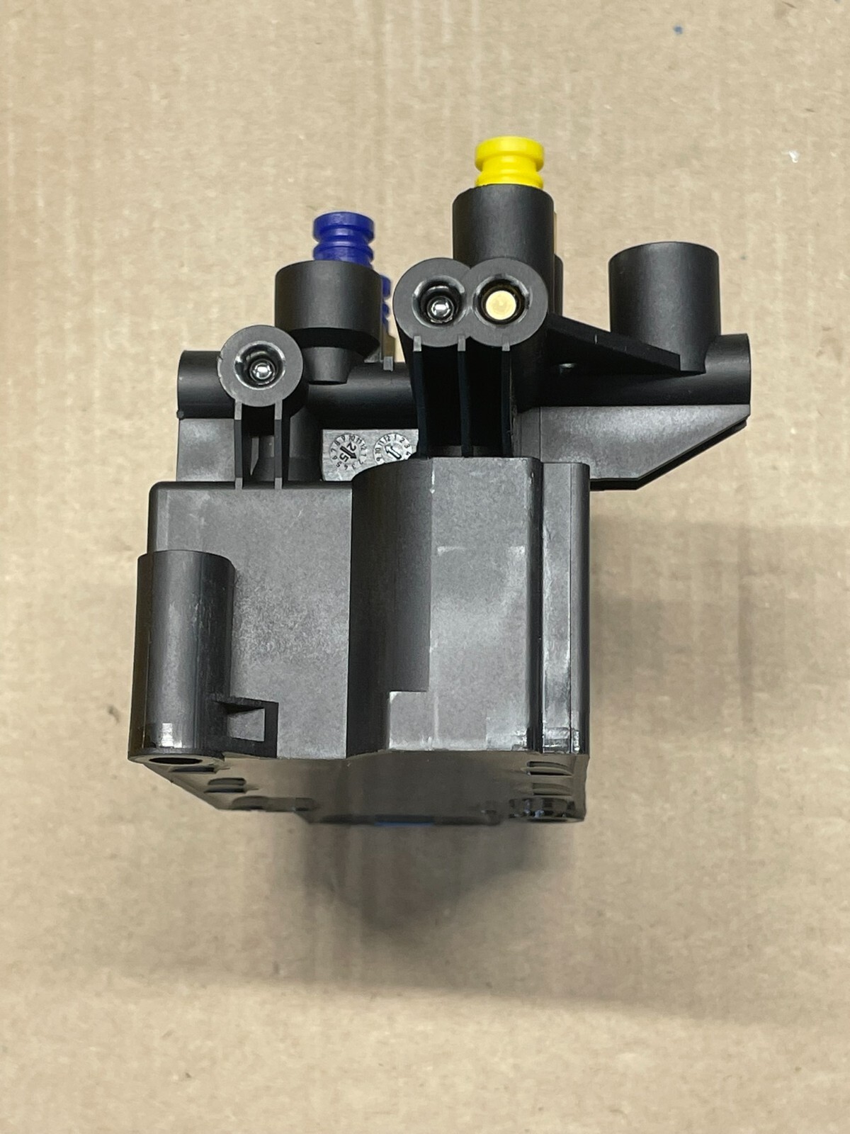 PORSCHE PANAMERA LUFTFEDERUNG VENTILBLOCK VENTILEINHEIT 971616013C PORSCHE NEU - Obrázek 15