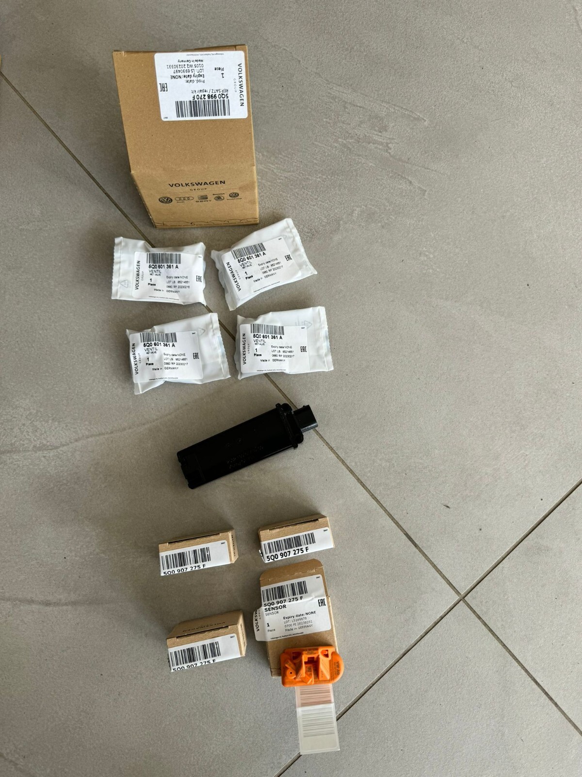 PORSCHE SATZ 4X REIFENDRUCKSENSOREN 5Q0907275F REIFENDRUCK STEUERGERÄ 992907273D - Obrázek 16