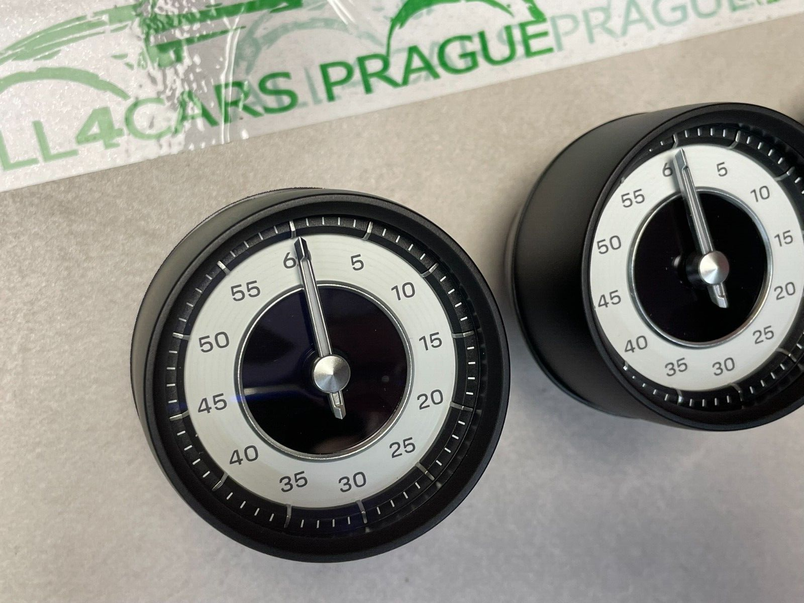 PORSCHE TAYCAN SPORT CHRONO STOP UHR 9J1919203M WEISS ZUSATZINSTRUMENTE ORIG.NEU - Obrázek 11