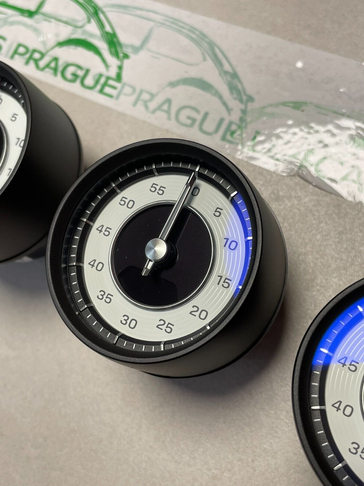 PORSCHE TAYCAN SPORT CHRONO STOP UHR 9J1919203M WEISS ZUSATZINSTRUMENTE ORIG.NEU - Obrázek 13