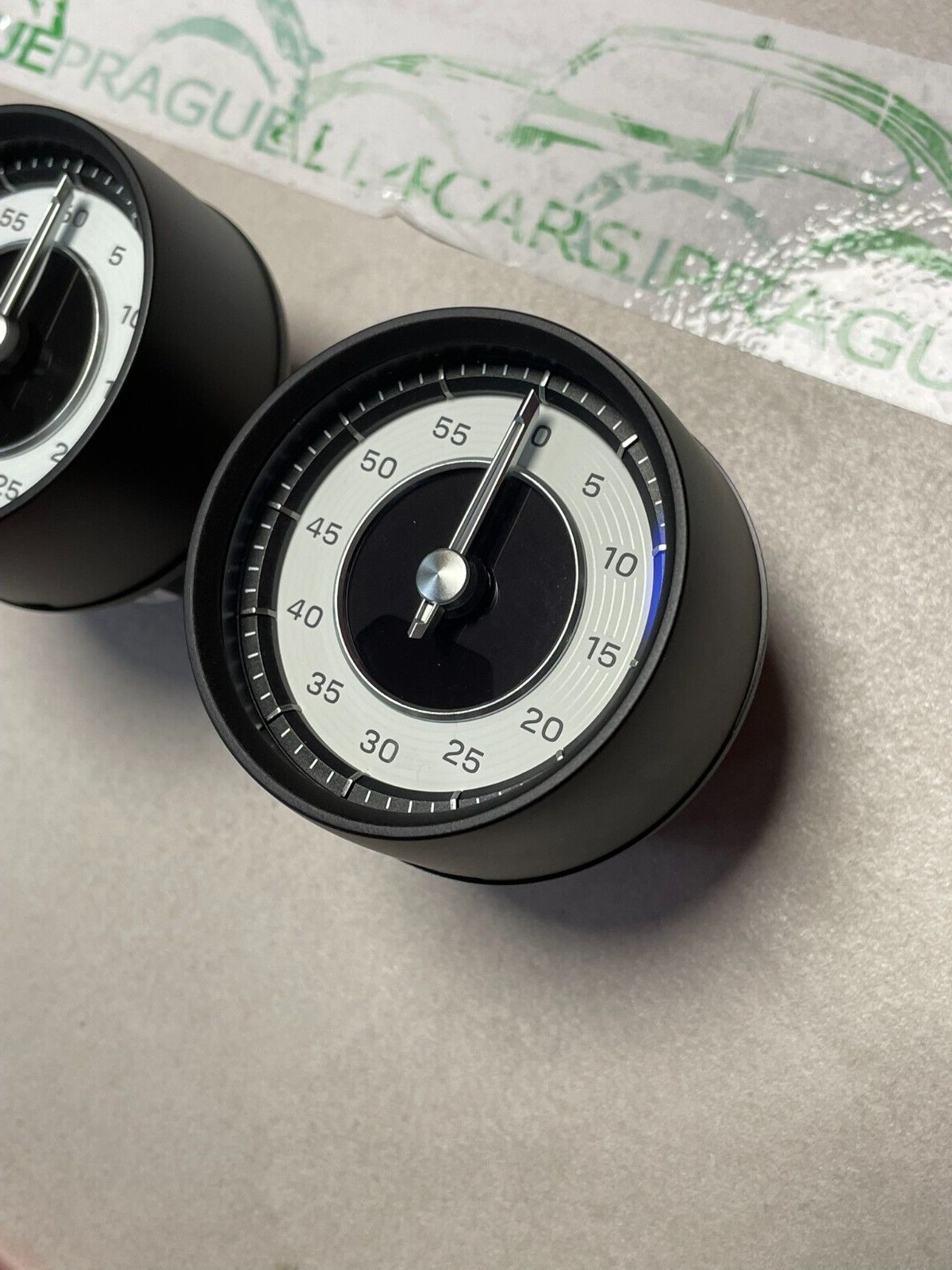 PORSCHE TAYCAN SPORT CHRONO STOP UHR 9J1919203M WEISS ZUSATZINSTRUMENTE ORIG.NEU - Obrázek 14