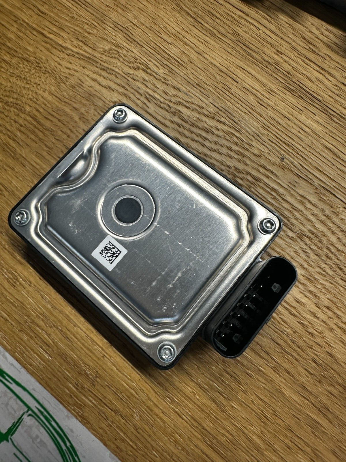 SEAT ACC RADARSENSOR ABSTANDSREGELUNG 2Q0907561J NEU ORIG. SEAT TEIL ! - Obrázek 14