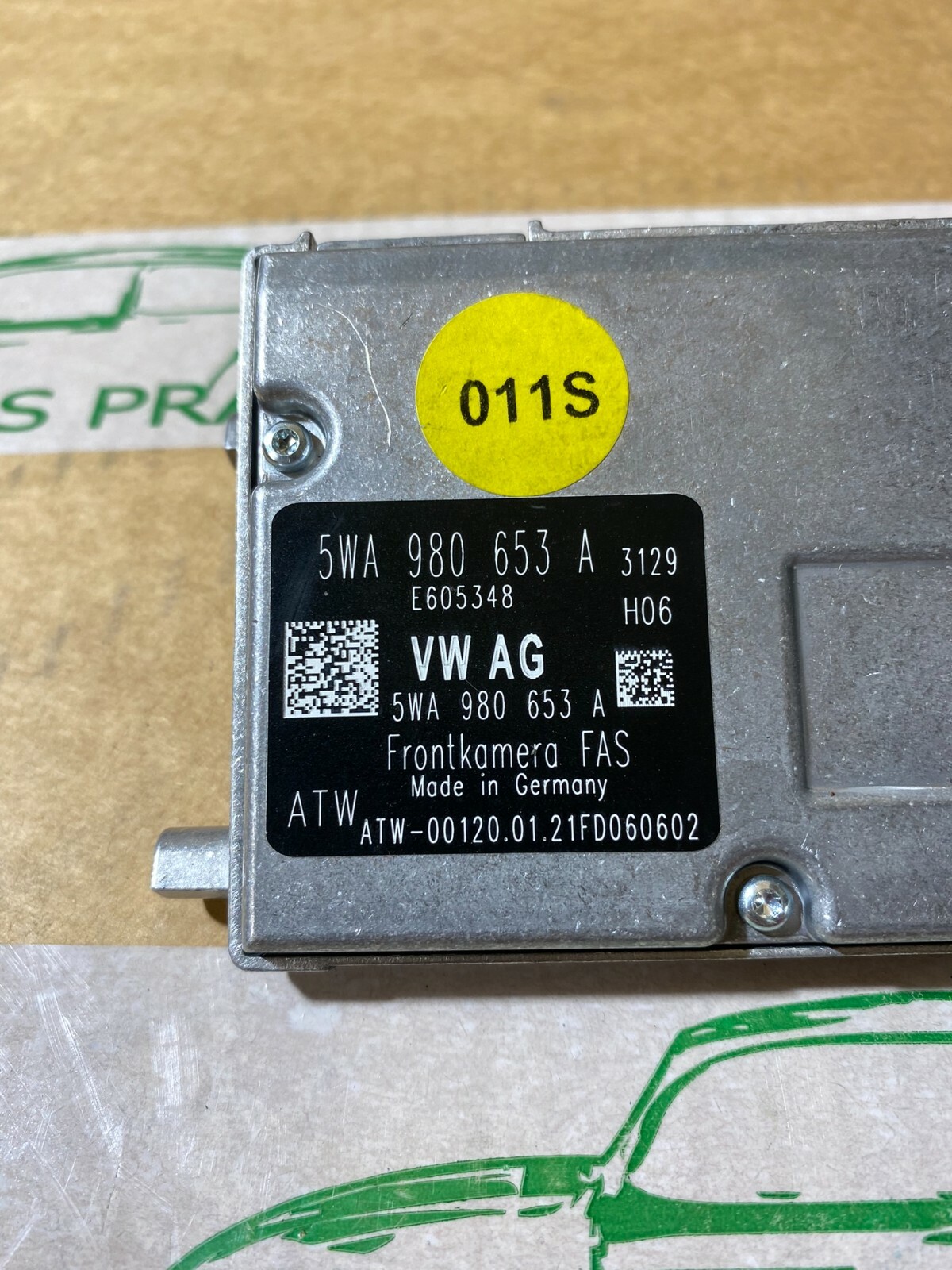 SKODA FRONTKAMERA VERKEHRSZEICHENERKENNUG FAHRASSISTENZSYSTEME 5WA980653A - Obrázek 4