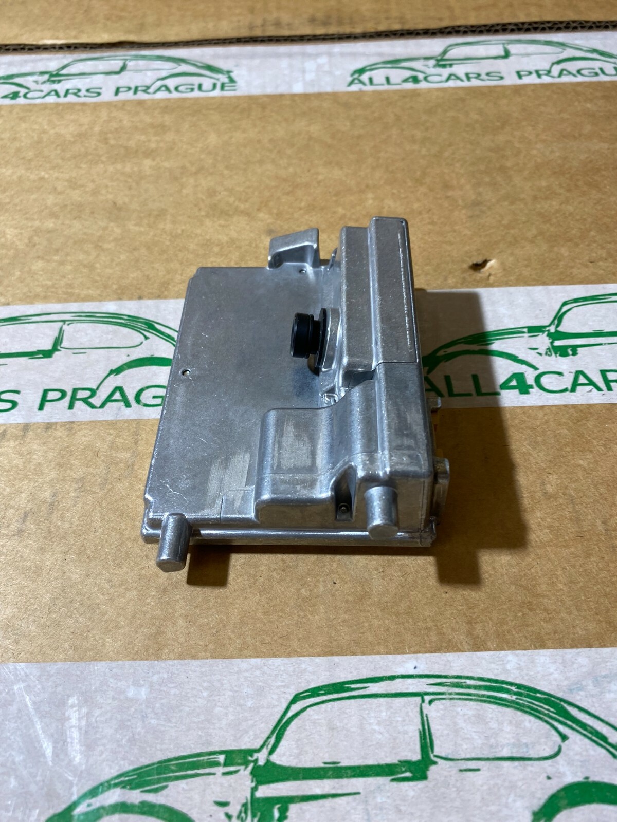 SKODA FRONTKAMERA VERKEHRSZEICHENERKENNUG FAHRASSISTENZSYSTEME 5WA980653A - Obrázek 7