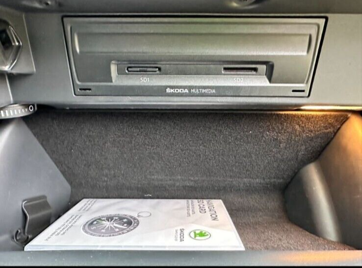 SKODA KODIAQ NAVIGATIONSSYSTEM STEUERGERÄT +TOUCH SCREEN 565919605B + 5Q0035874C - Obrázek 17