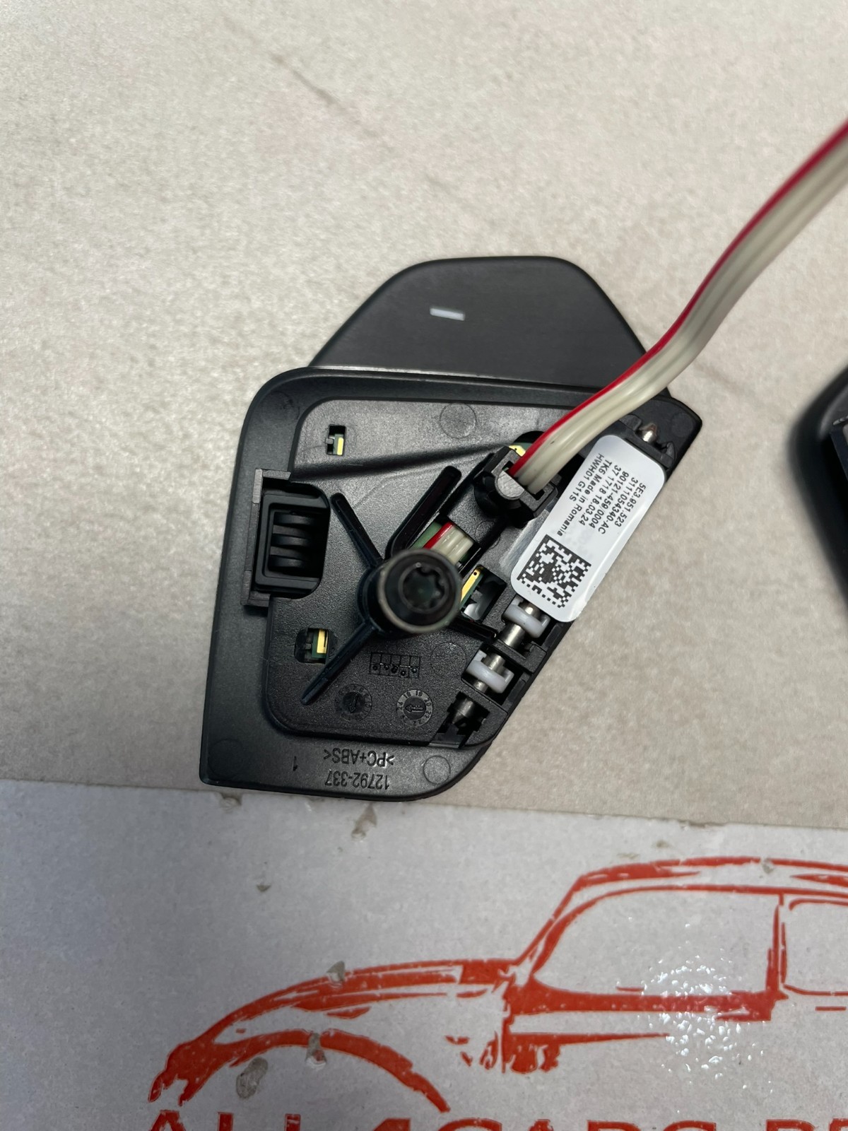 ŠKODA LENKRAD SCHALTWIPPEN FÜR TIPTRONIC LINKS + RECHTS 5E3951523 ORIG NEU TEIL - Obrázek 8