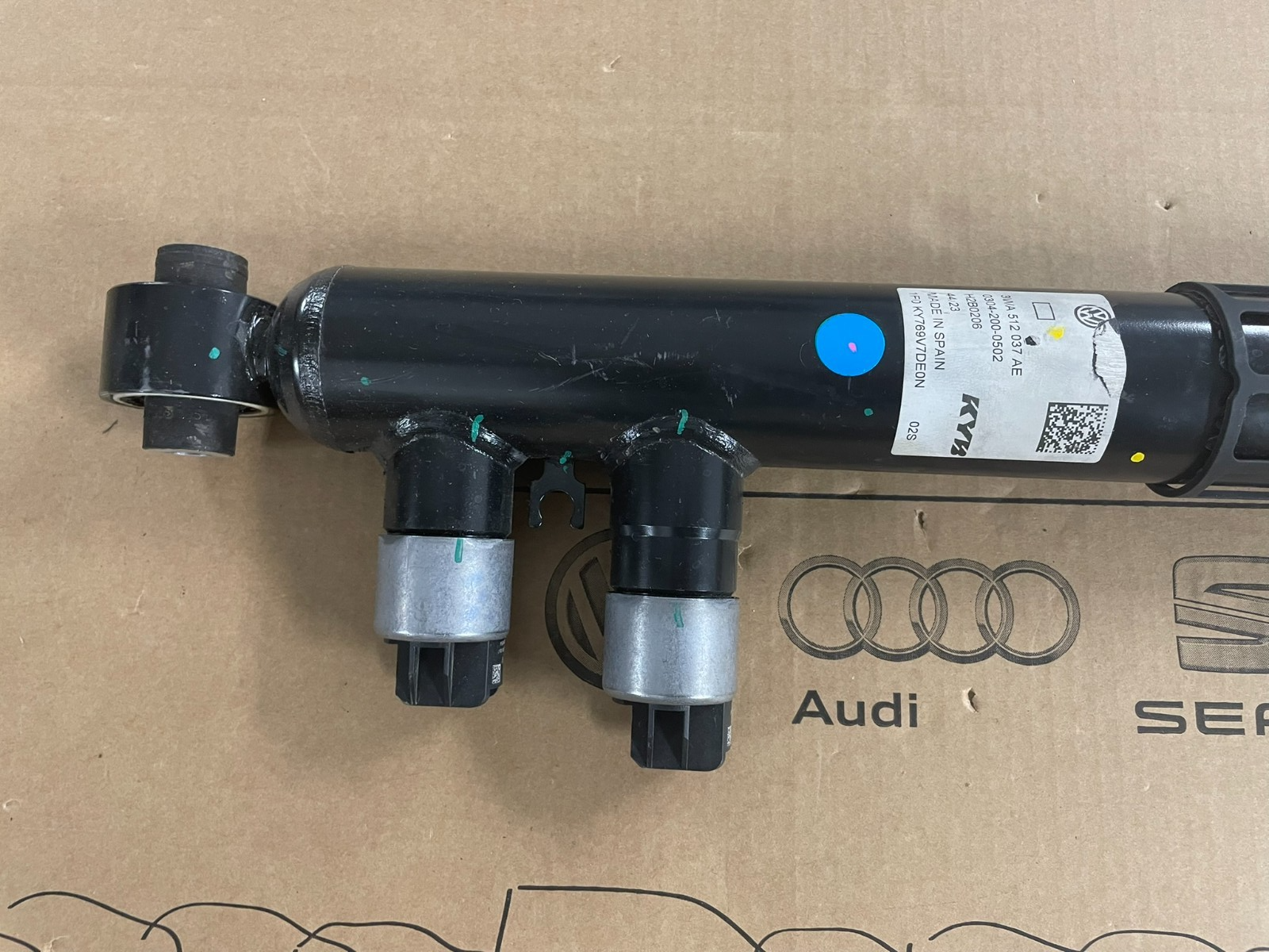 ŠKODA SUPERB STOßDÄMPFER ELEKTRISCH HINTEN 3WA512037AE ORIGINAL NEU!!! - Obrázek 3