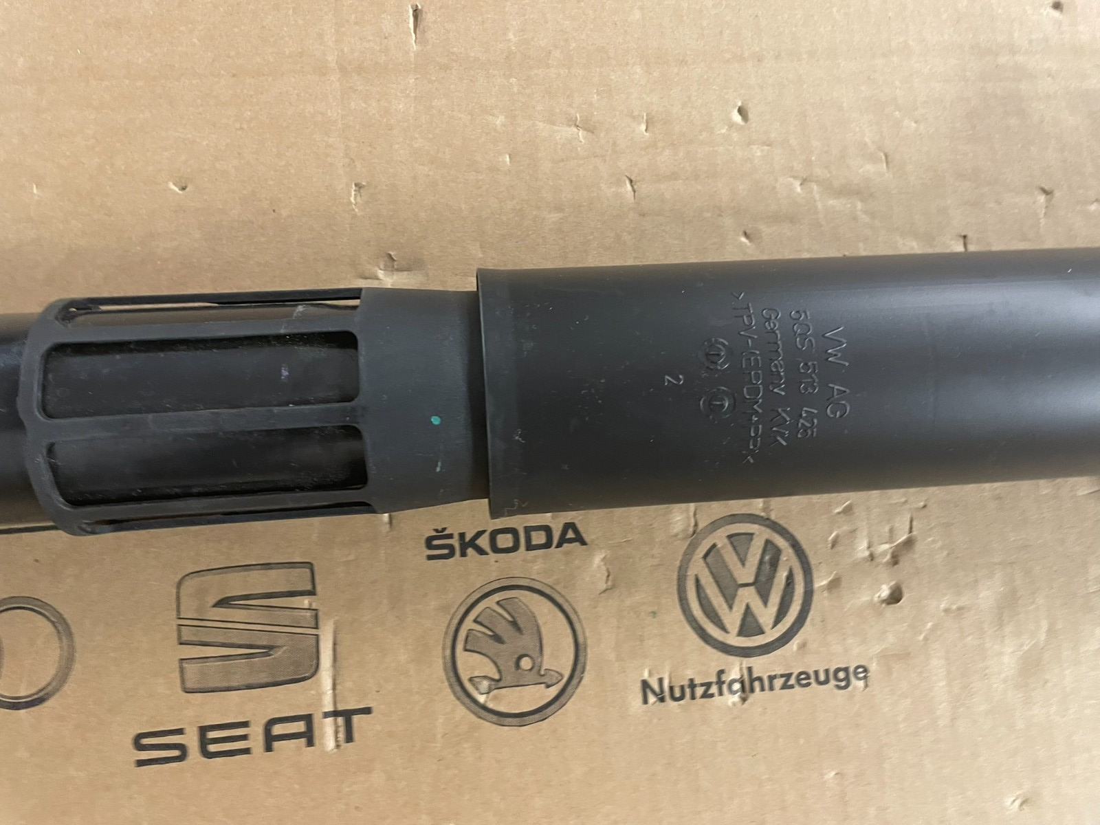 ŠKODA SUPERB STOßDÄMPFER ELEKTRISCH HINTEN 3WA512037AE ORIGINAL NEU!!! - Obrázek 6