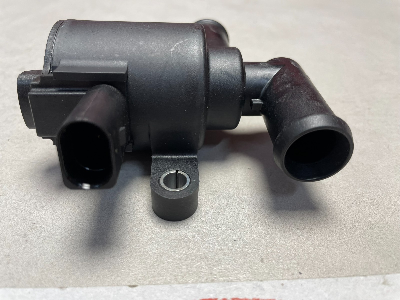 ŠKODA VW STEUER KÜHLMITTEL REGEL VENTIL 5Q0906457K ORIG. VW !! NEU !! - Obrázek 13