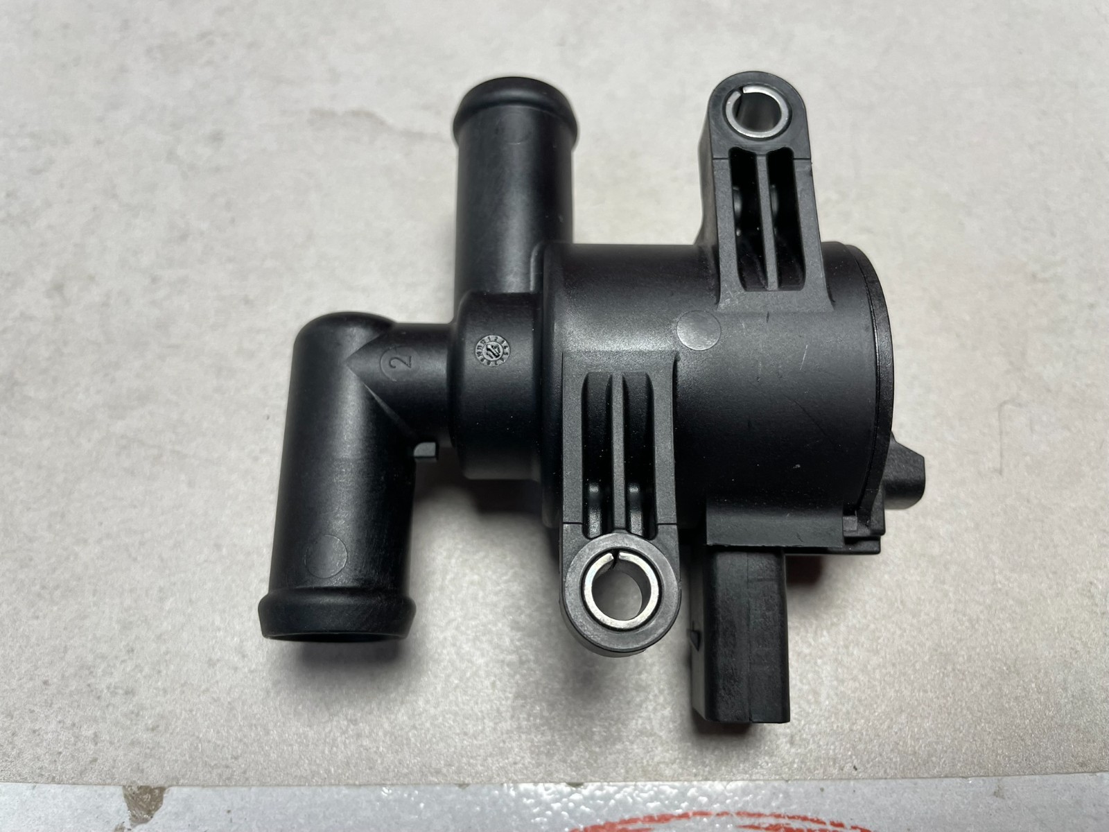 ŠKODA VW STEUER KÜHLMITTEL REGEL VENTIL 5Q0906457K ORIG. VW !! NEU !!