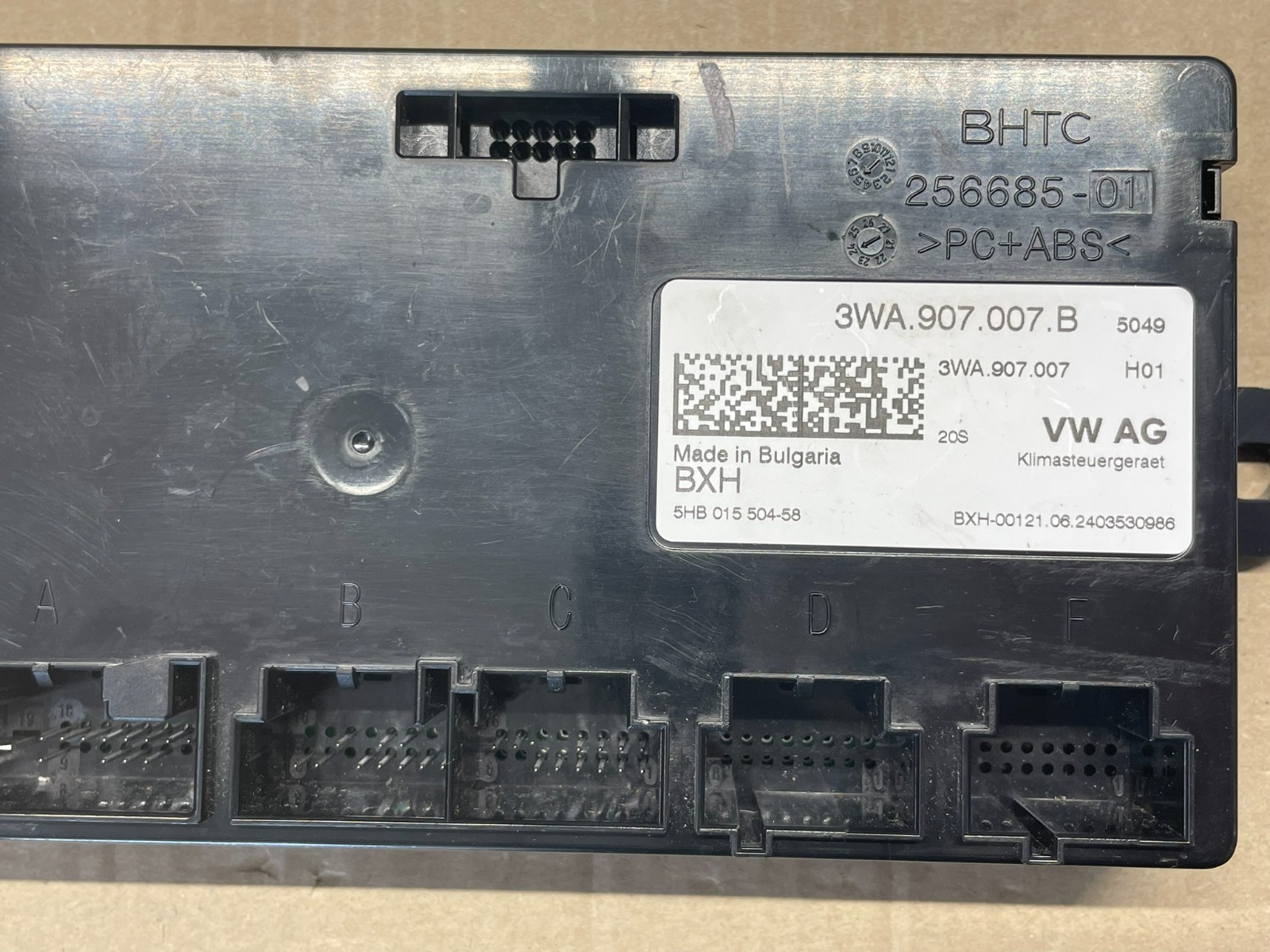 VW AUDI ŠKODA SEAT STEUERGERÄT FÜR KLIMAANLAGE 3WA907007B FAST NEU DEM TEST CAR - Obrázek 3