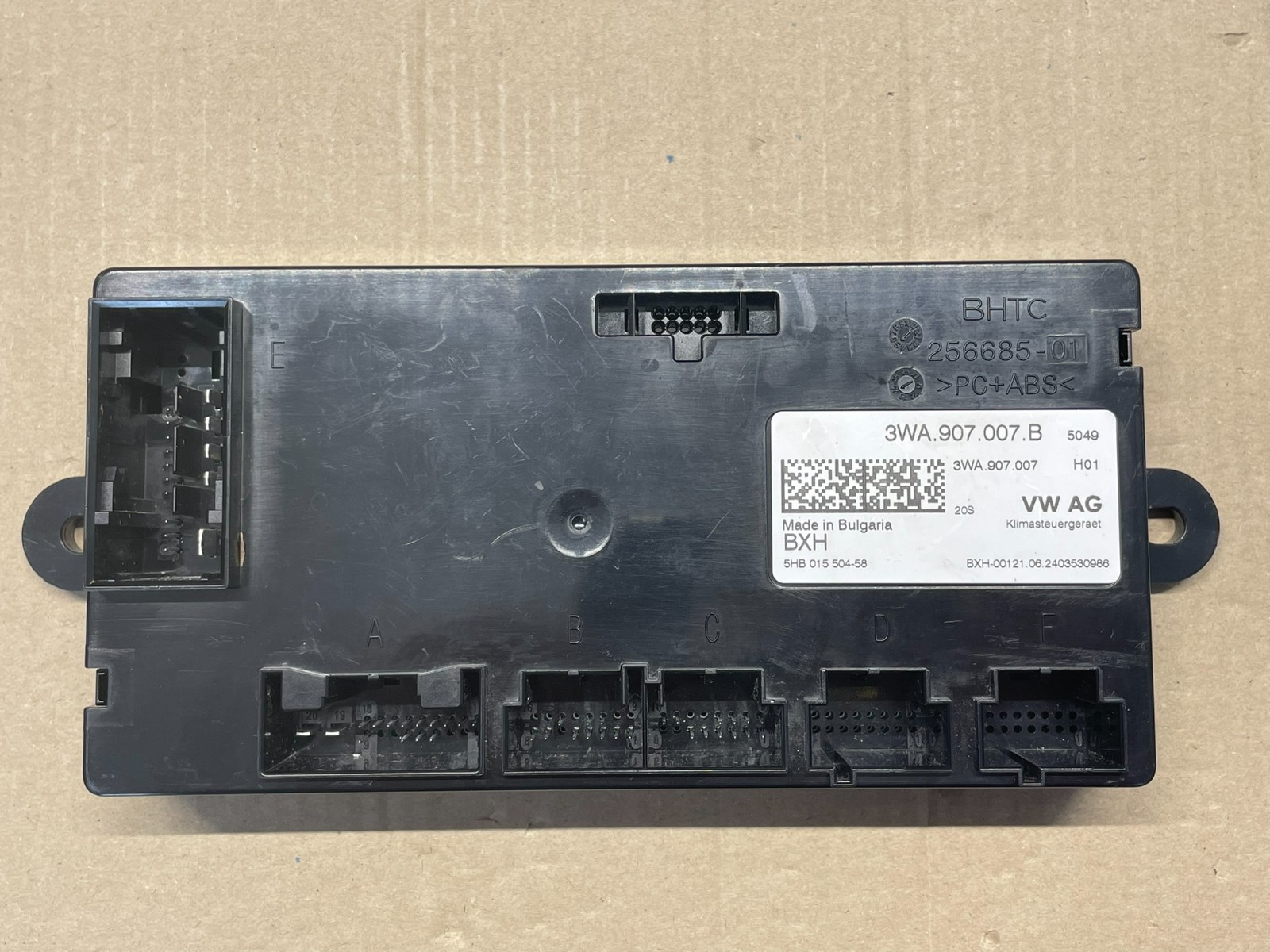 VW AUDI ŠKODA SEAT STEUERGERÄT FÜR KLIMAANLAGE 3WA907007B FAST NEU DEM TEST CAR