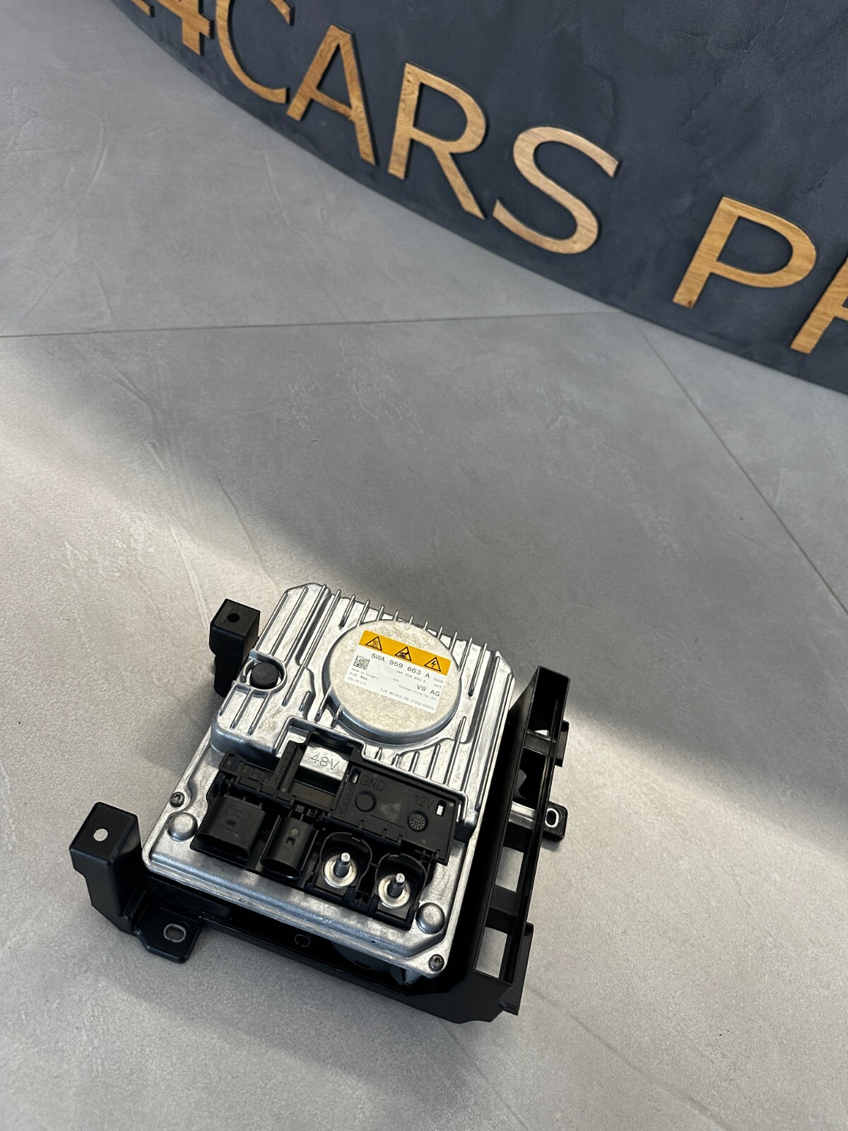 VW AUDI SKODA SPANNUNGSWANDLER STEUERGERÄT 12DC/48DC 5WA959663A Fast Neu DemTest
