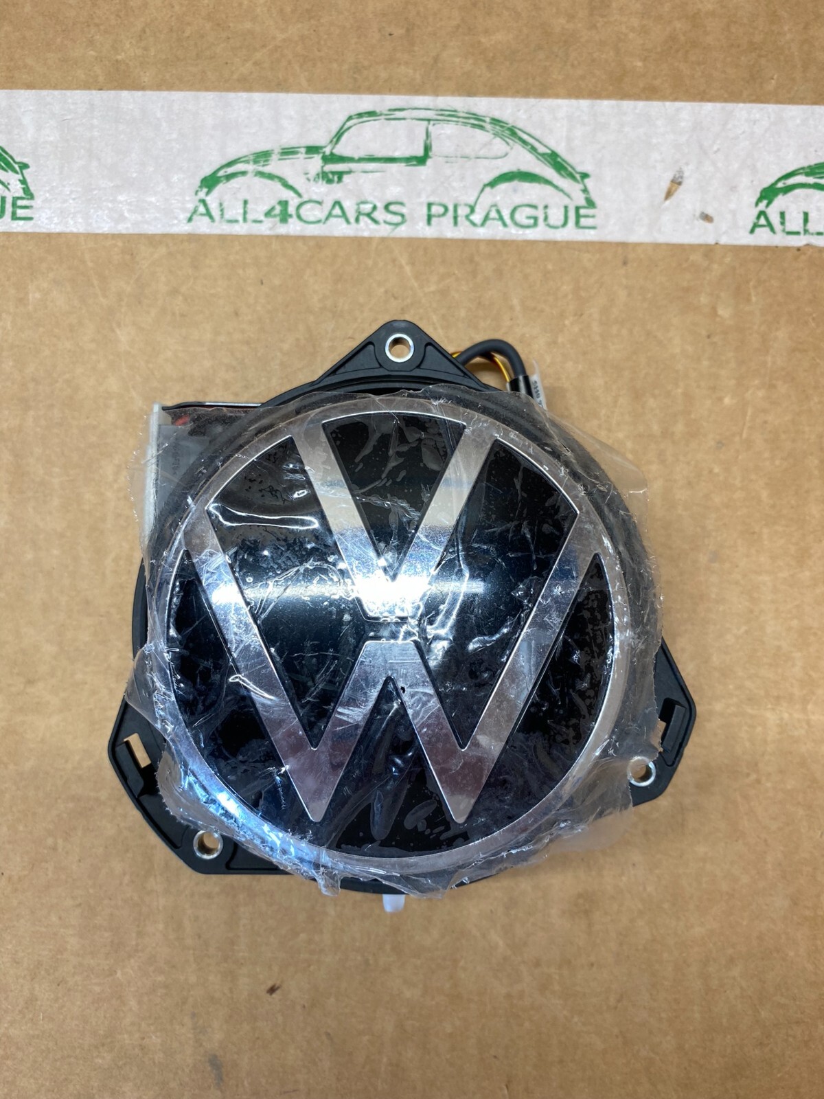 VW GOLF 8 RÜCKFAHRKAMERA HECKKLAPPENÖFFNER EMBLEM 5H0827469N DPJ ORIG.NEU - Obrázek 3