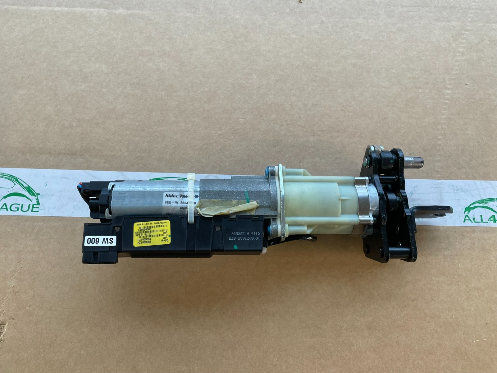 VW PASSAT VARIANT HECKKLAPPE ANTRIEB ANTRIEBSMOTOR 3C9827383E DEM VOM TEST CAR! - Obrázek 13