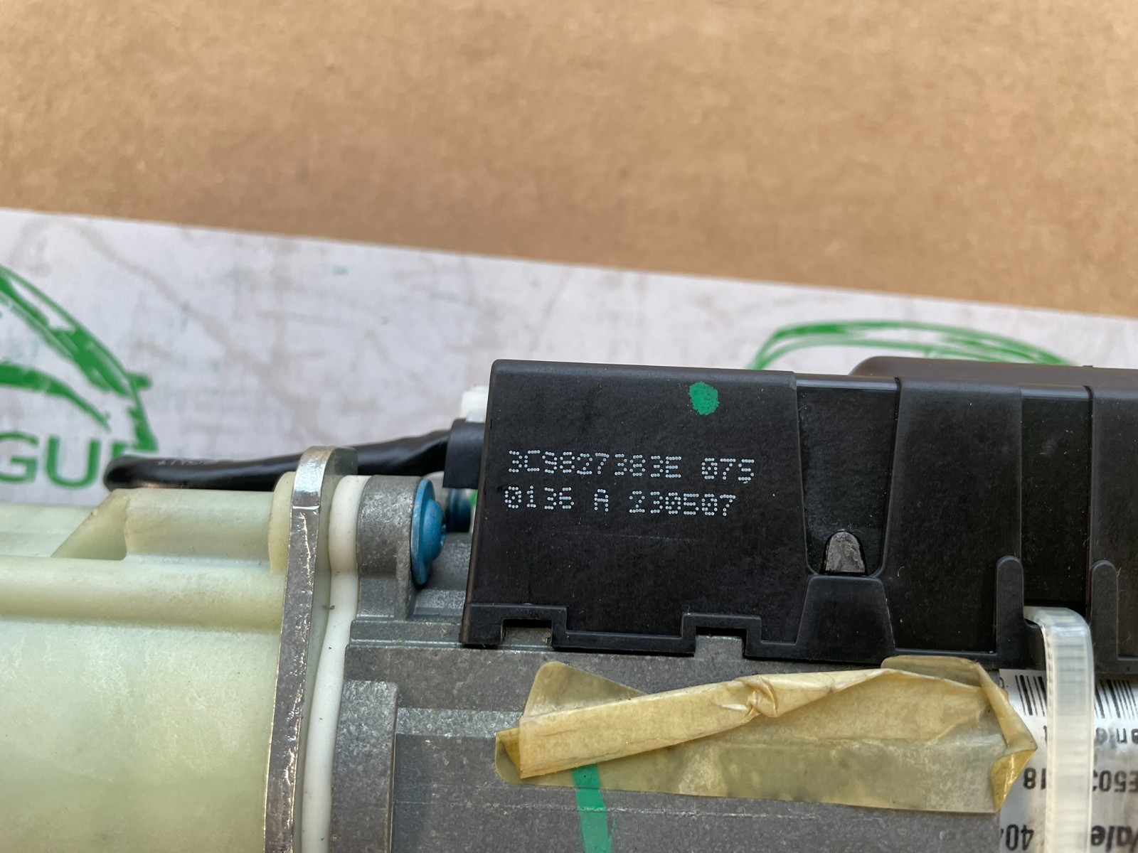 VW PASSAT VARIANT HECKKLAPPE ANTRIEB ANTRIEBSMOTOR 3C9827383E DEM VOM TEST CAR! - Obrázek 7