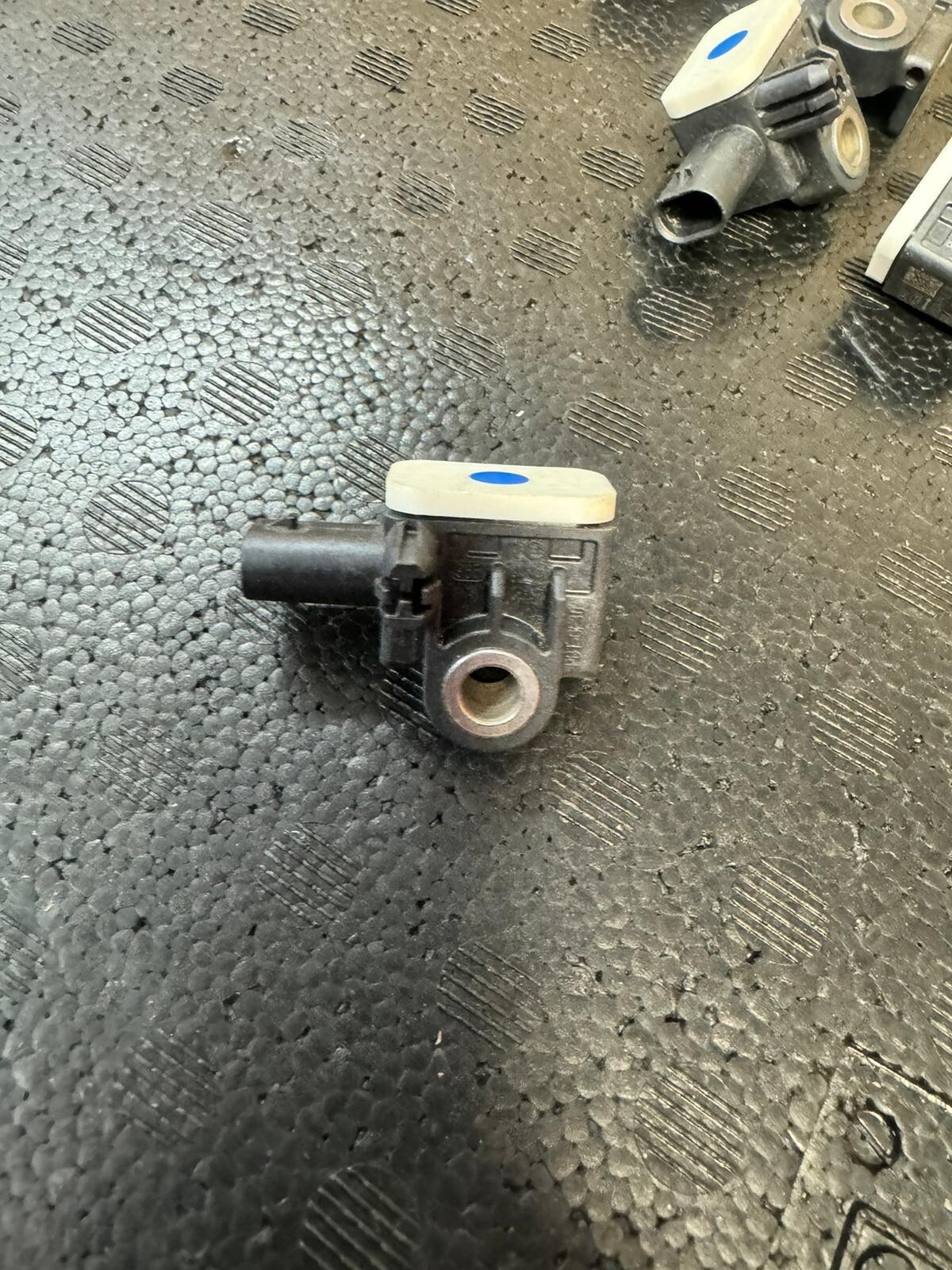 VW, SKODA, SEAT CRASHSENSOR DRUCKSENSOR 7P0959651 - 7P0 959 651 ORIG. NEU TEIL! - Obrázek 11