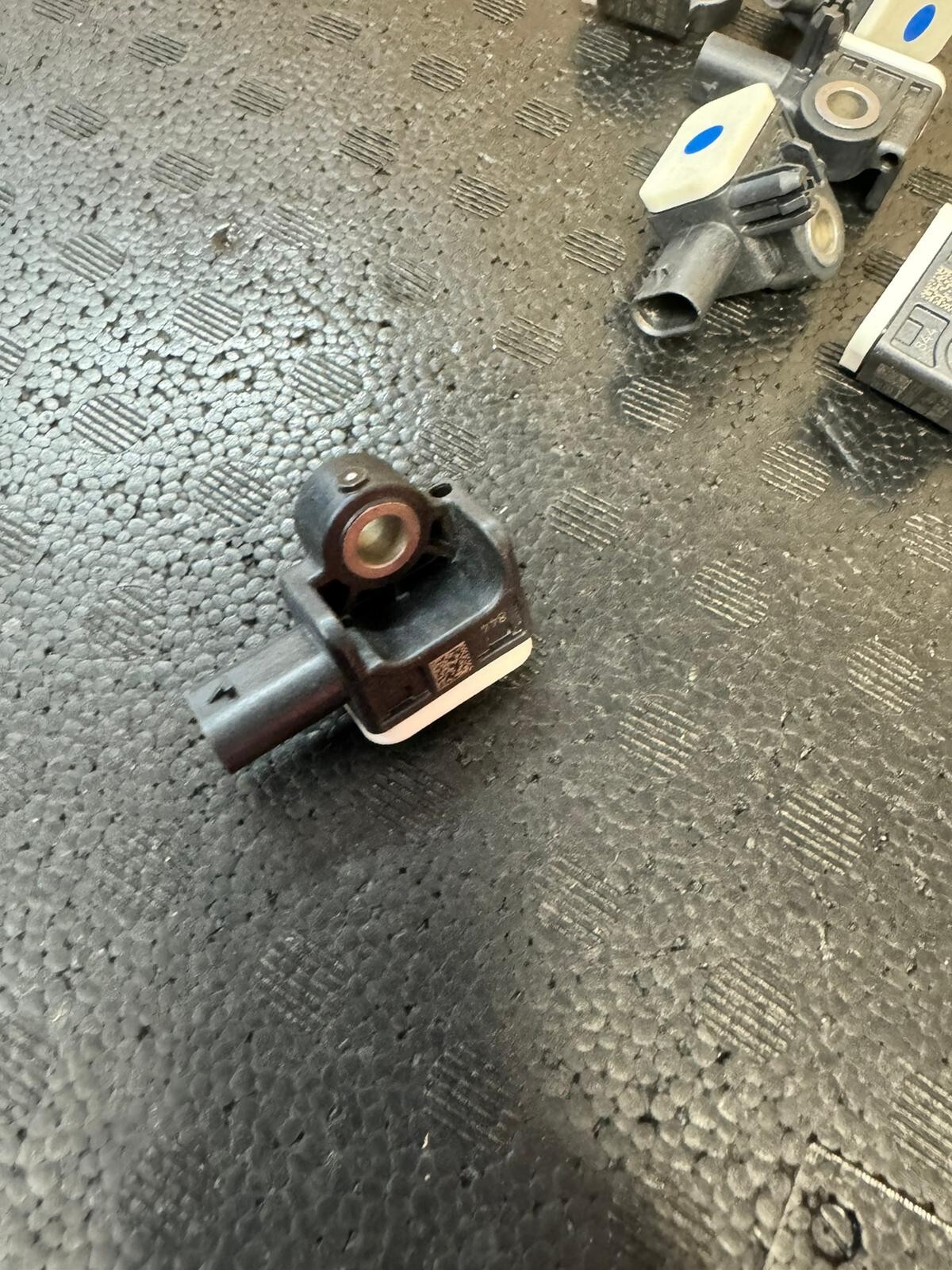 VW, SKODA, SEAT CRASHSENSOR DRUCKSENSOR 7P0959651 - 7P0 959 651 ORIG. NEU TEIL! - Obrázek 6