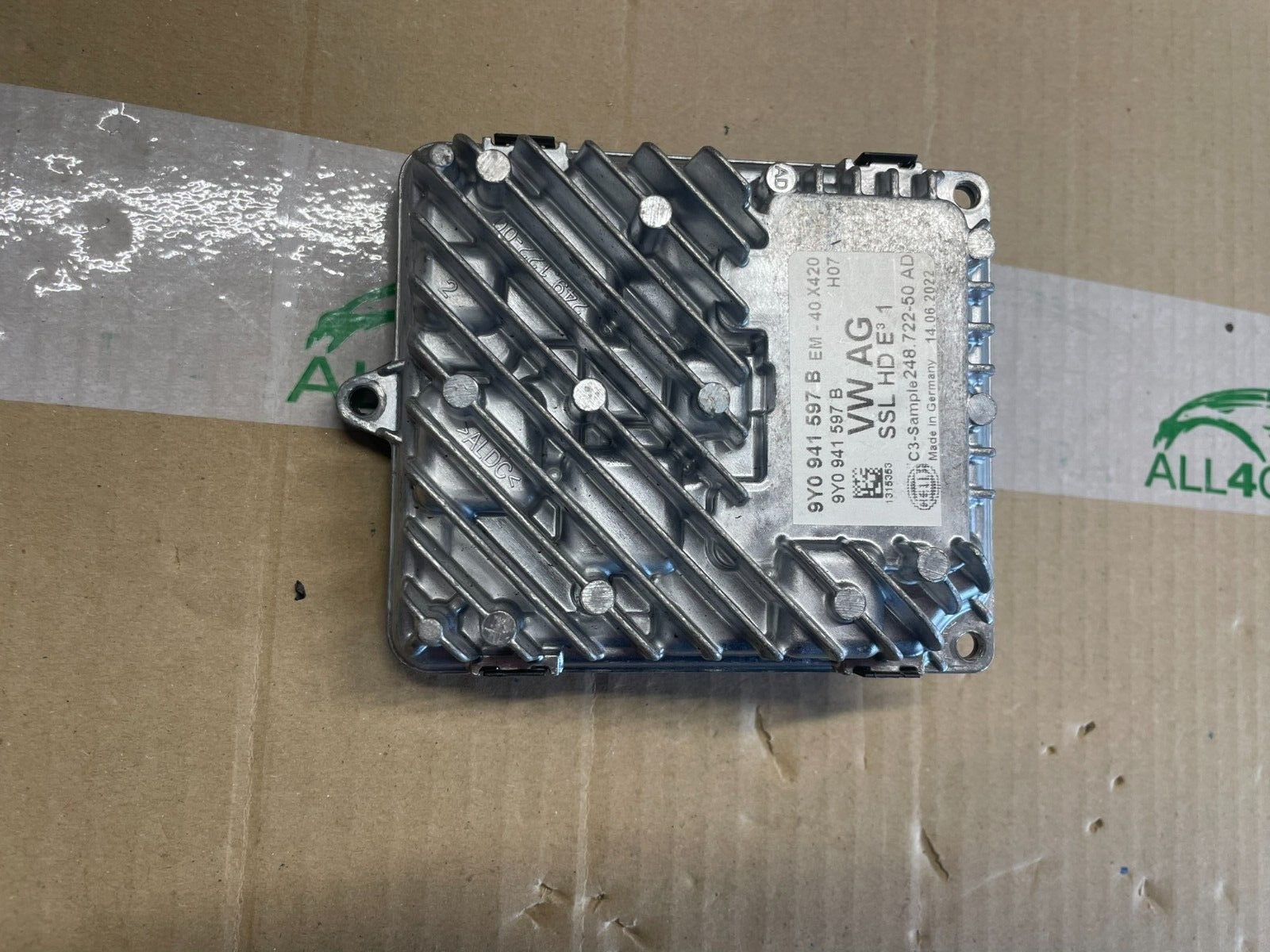 VW TIGUAN 2024 SCHEINWERFER STEUERGERÄT 9Y0941597B DEMONT VOM TEST WAGEN ORIG VW - Obrázek 9