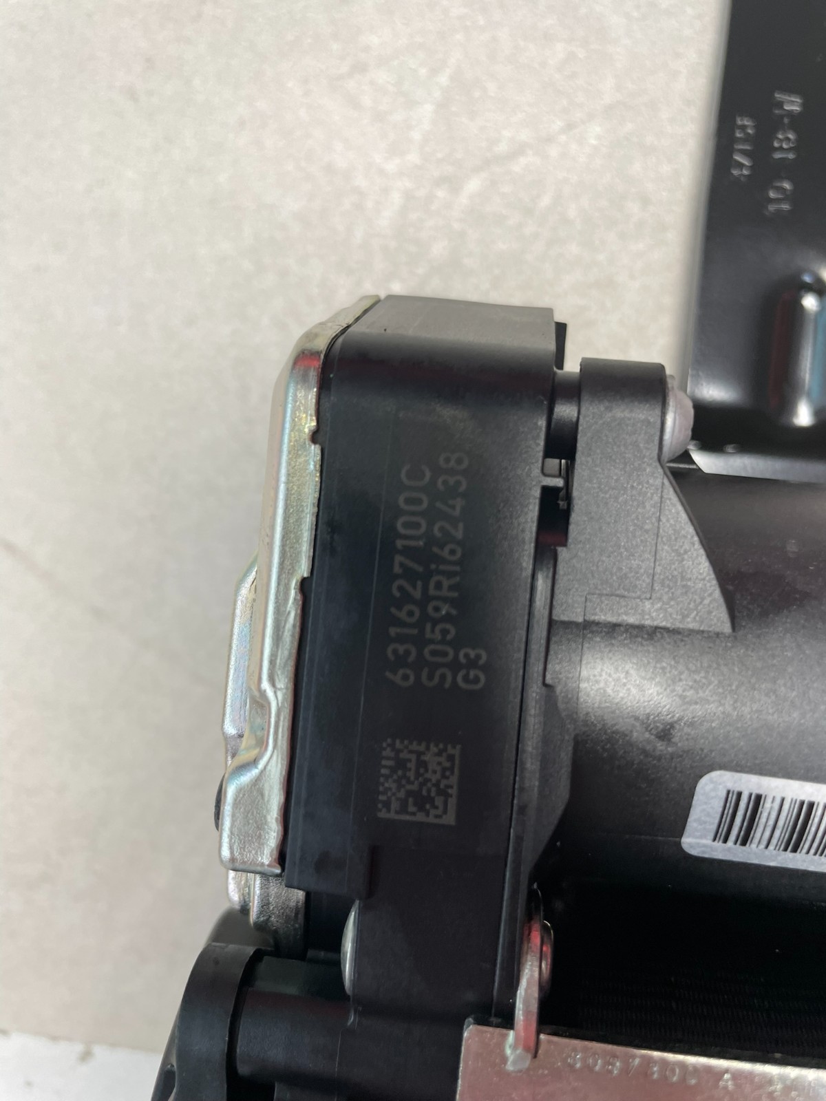 VW TIGUAN VW TIGUAN ALLSPACE 5NB857705C 5NB857706C SICHERHEITSGURTEN NEU ORIG.! - Obrázek 17