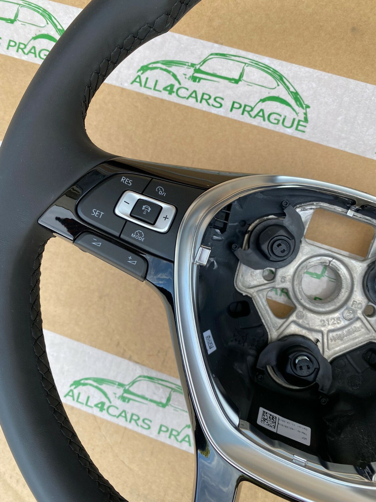 VW TIGUAN,TOURAN,T-ROC MULTIFUNKTIONSLENKRAD LEDER LENKRAD 5TA419091AD ORIG.NEU! - Obrázek 6