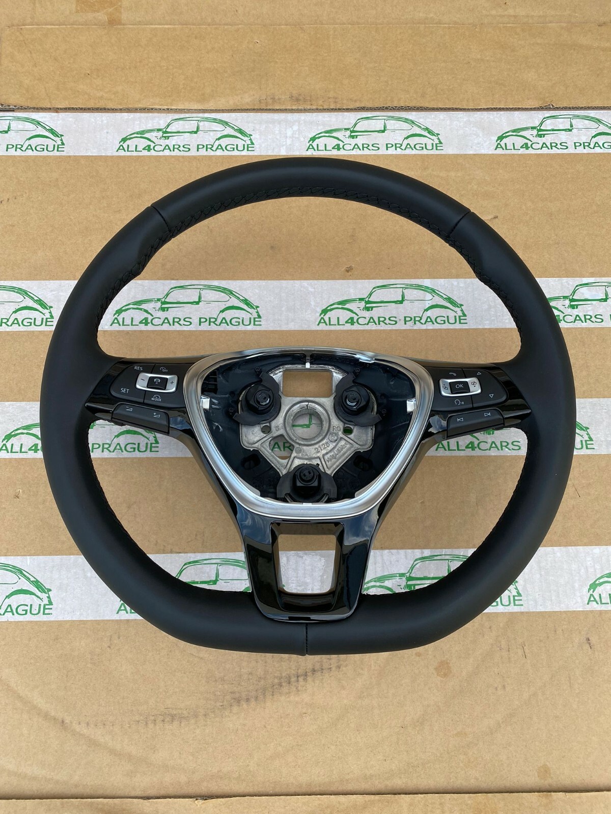 VW TIGUAN,TOURAN,T-ROC MULTIFUNKTIONSLENKRAD LEDER LENKRAD 5TA419091AD ORIG.NEU!