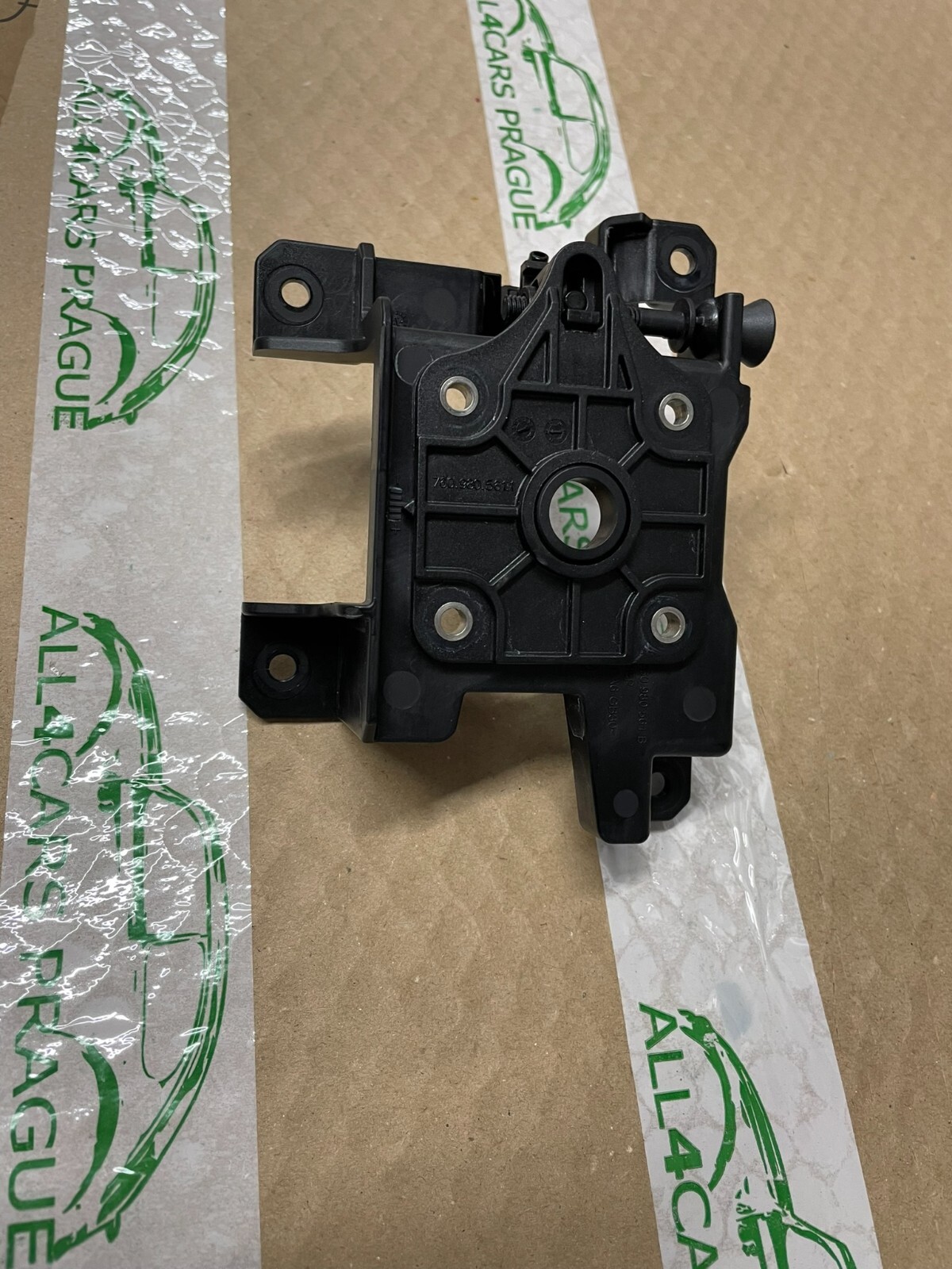 VW TOUAREG HALTERUNG FÜR NACHTSICHTKAMERA 760980561B Fast Neu Teil d v Test Car - Obrázek 7