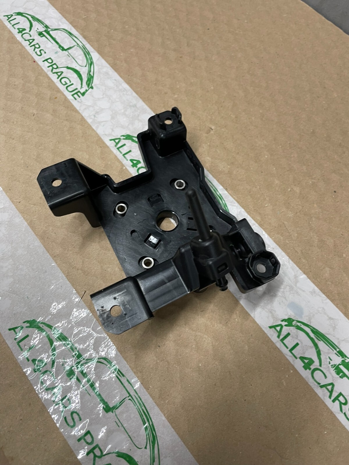 VW TOUAREG HALTERUNG FÜR NACHTSICHTKAMERA 760980561B Fast Neu Teil d v Test Car - Obrázek 10