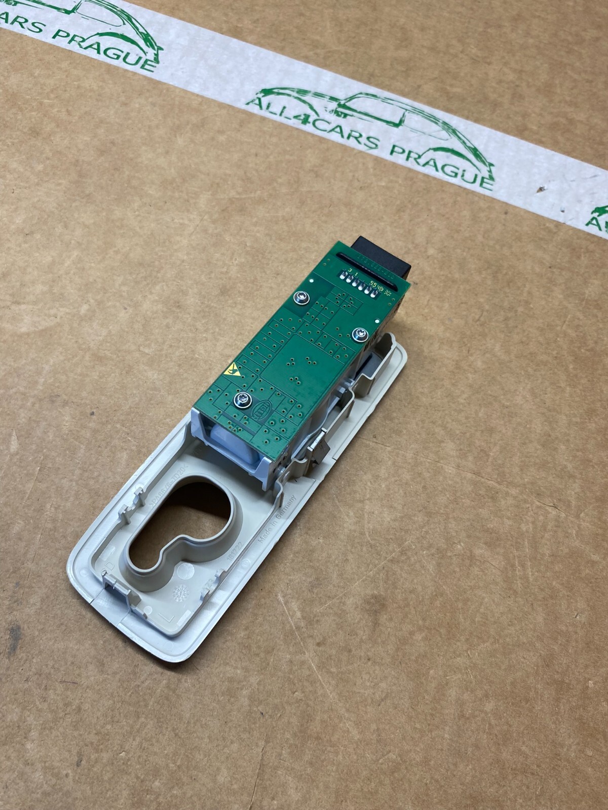 VW TOUAREG KABINENBELEUCHTUNG 7P6947291AB ORIGINAL NEU!!!! - Obrázek 5