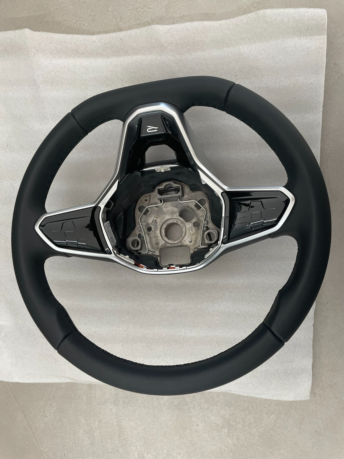 VW TOUAREG SPORT MULTIFUNKTIONS LENKRAD R 760419089P - NUR 1874 KM STAND ORIG VW - Obrázek 19