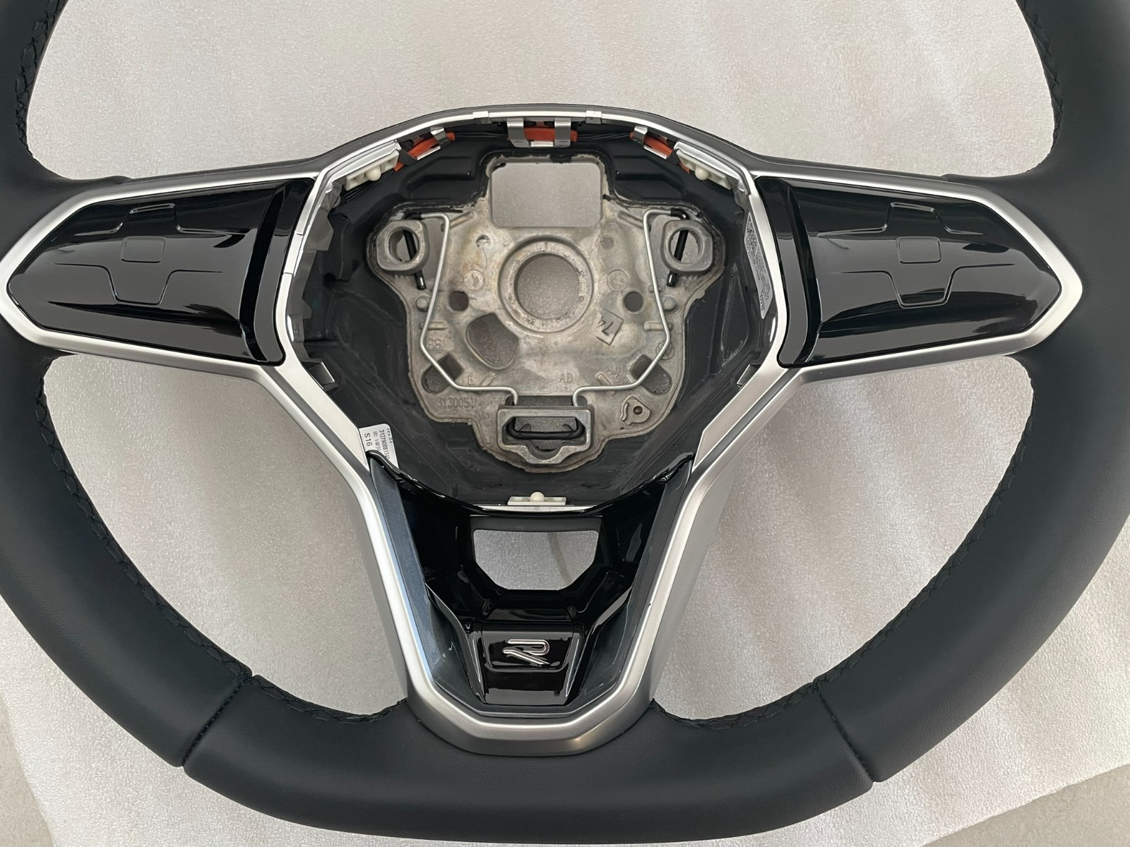 VW TOUAREG SPORT MULTIFUNKTIONS LENKRAD R 760419089P - NUR 1874 KM STAND ORIG VW - Obrázek 8