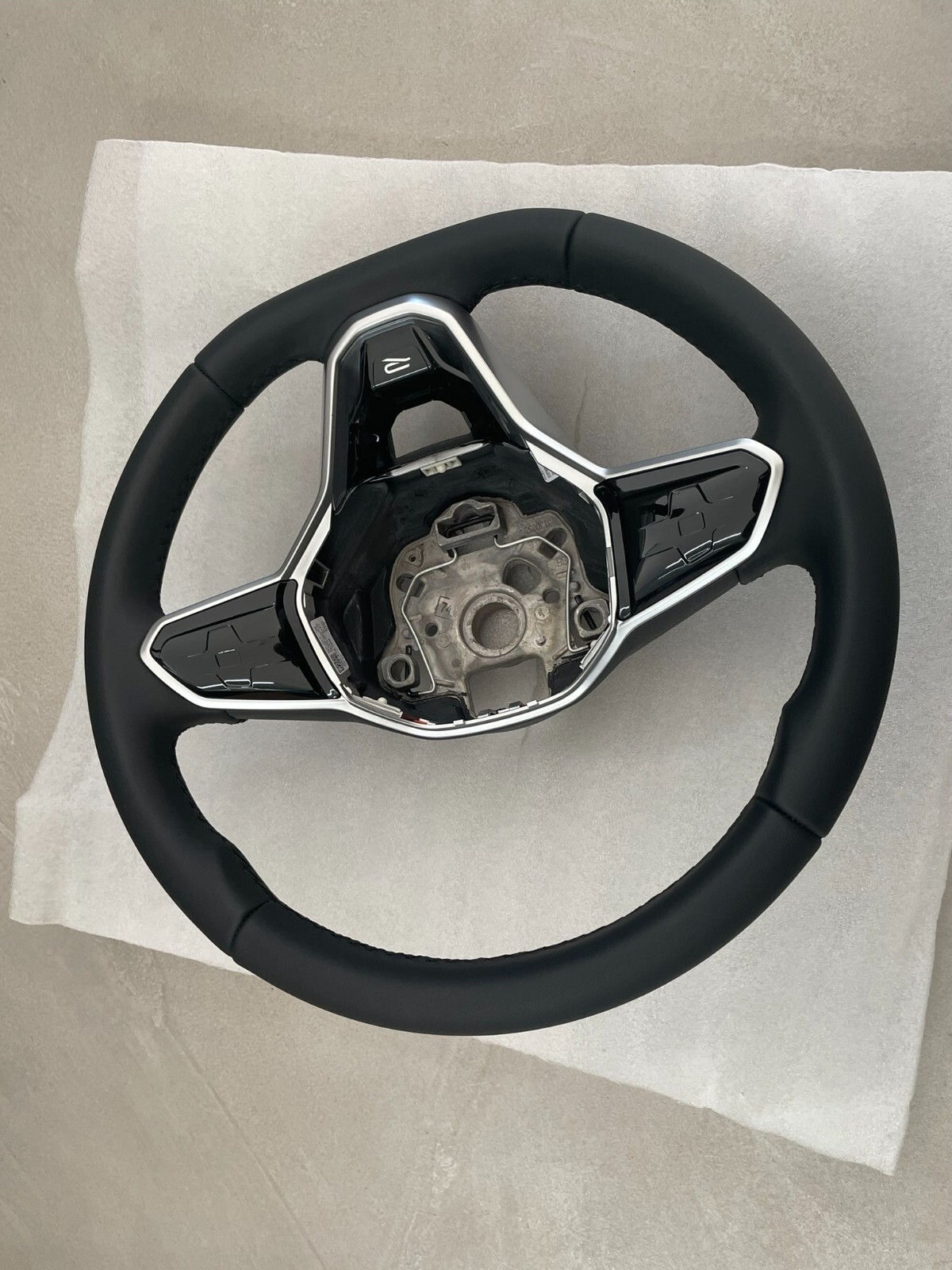 VW TOUAREG SPORT MULTIFUNKTIONS LENKRAD R 760419089P - NUR 1874 KM STAND ORIG VW - Obrázek 10