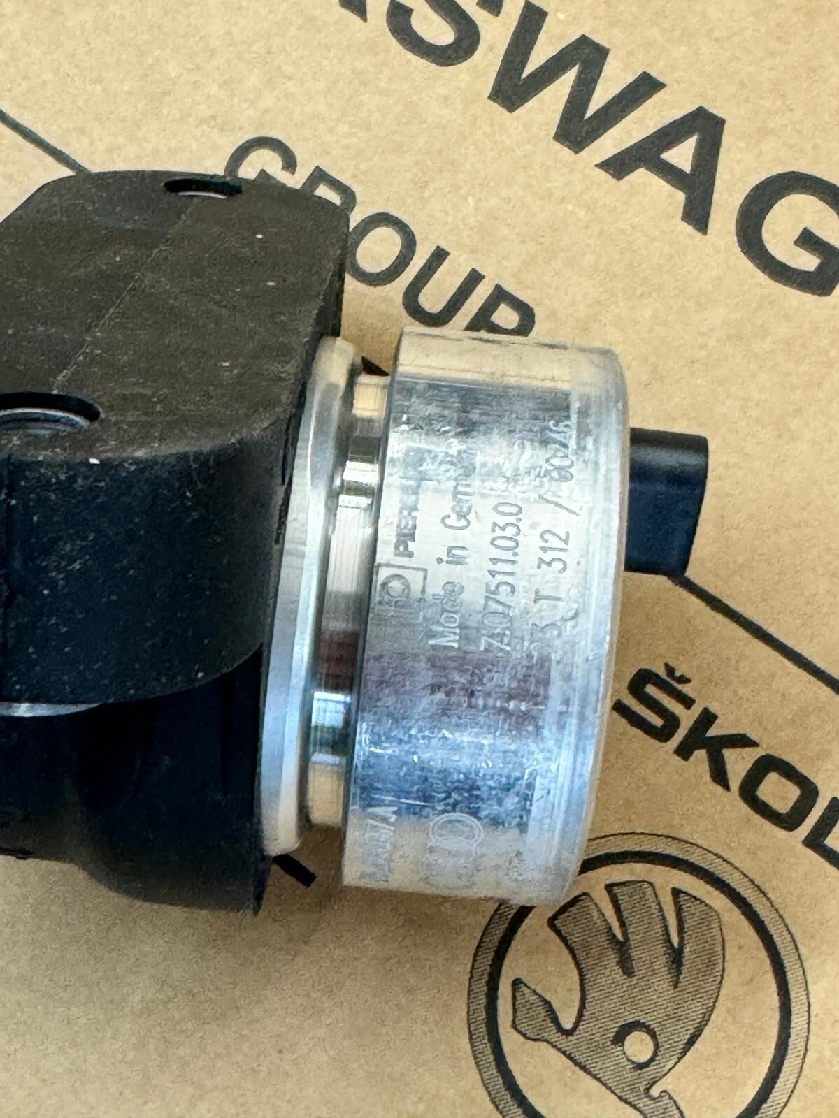 05L 965 567 A AUDI A4,A5,A6,A7,Q5 WASSERPUMPE ZUSATZ WASSERPUMPE 05L965567A NEU! - Obrázek 14