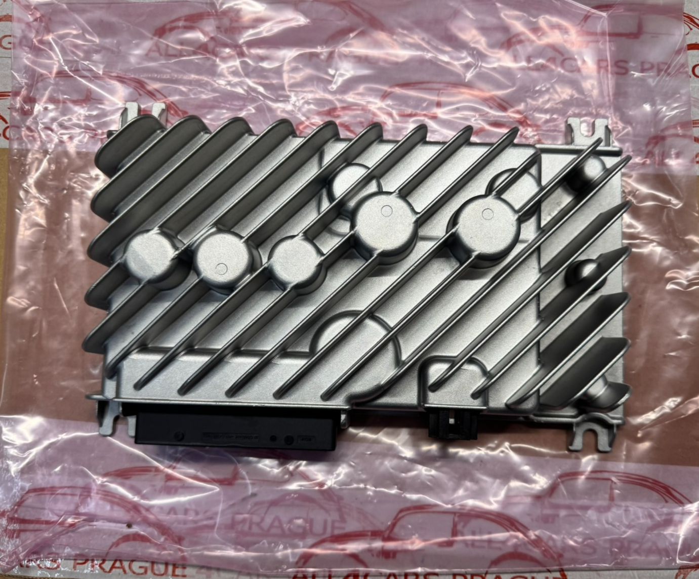 3G0035466J VW ŠKODA AUDIO VERSTÄRKER AUDIO AMPLIFIER 3G0035466J ORIG.NEU TEIL ! - Obrázek 9