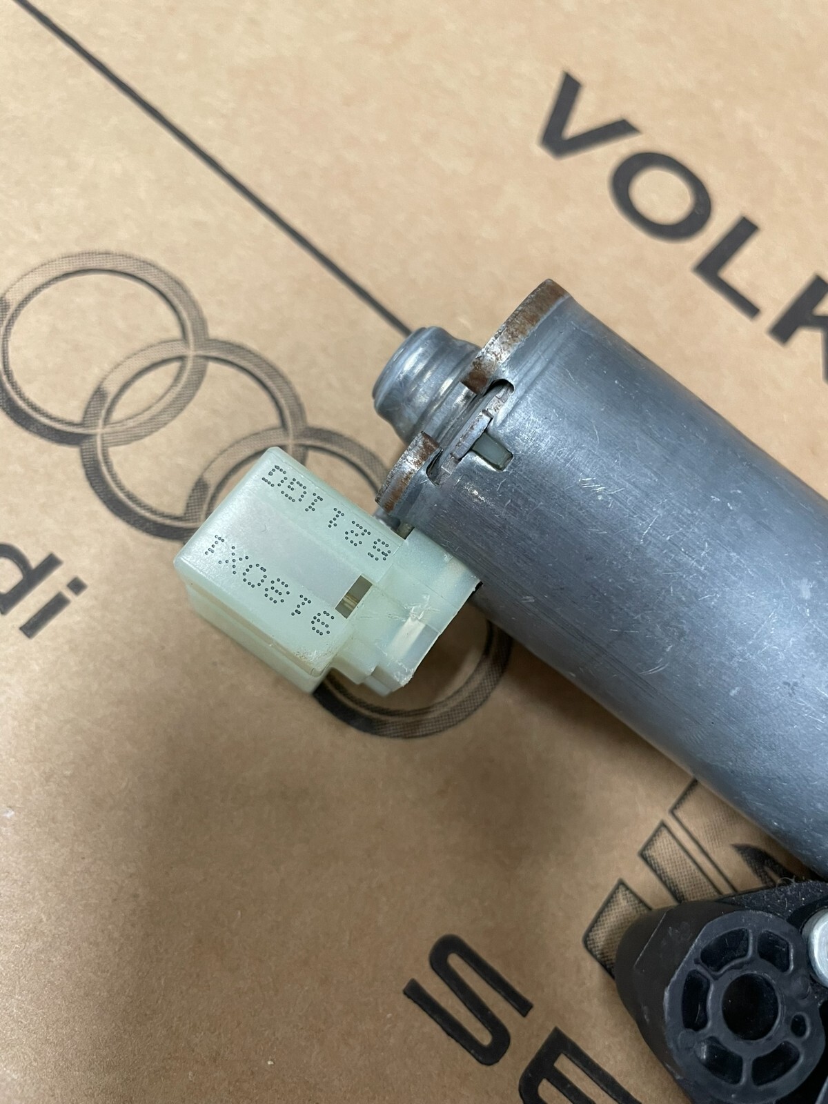 3G9877795D VOLKSWAGEN PASSAT B8 3G VORN SCHIEBEDACH MOTOR 3G9877795D Fast Neu... - Obrázek 14