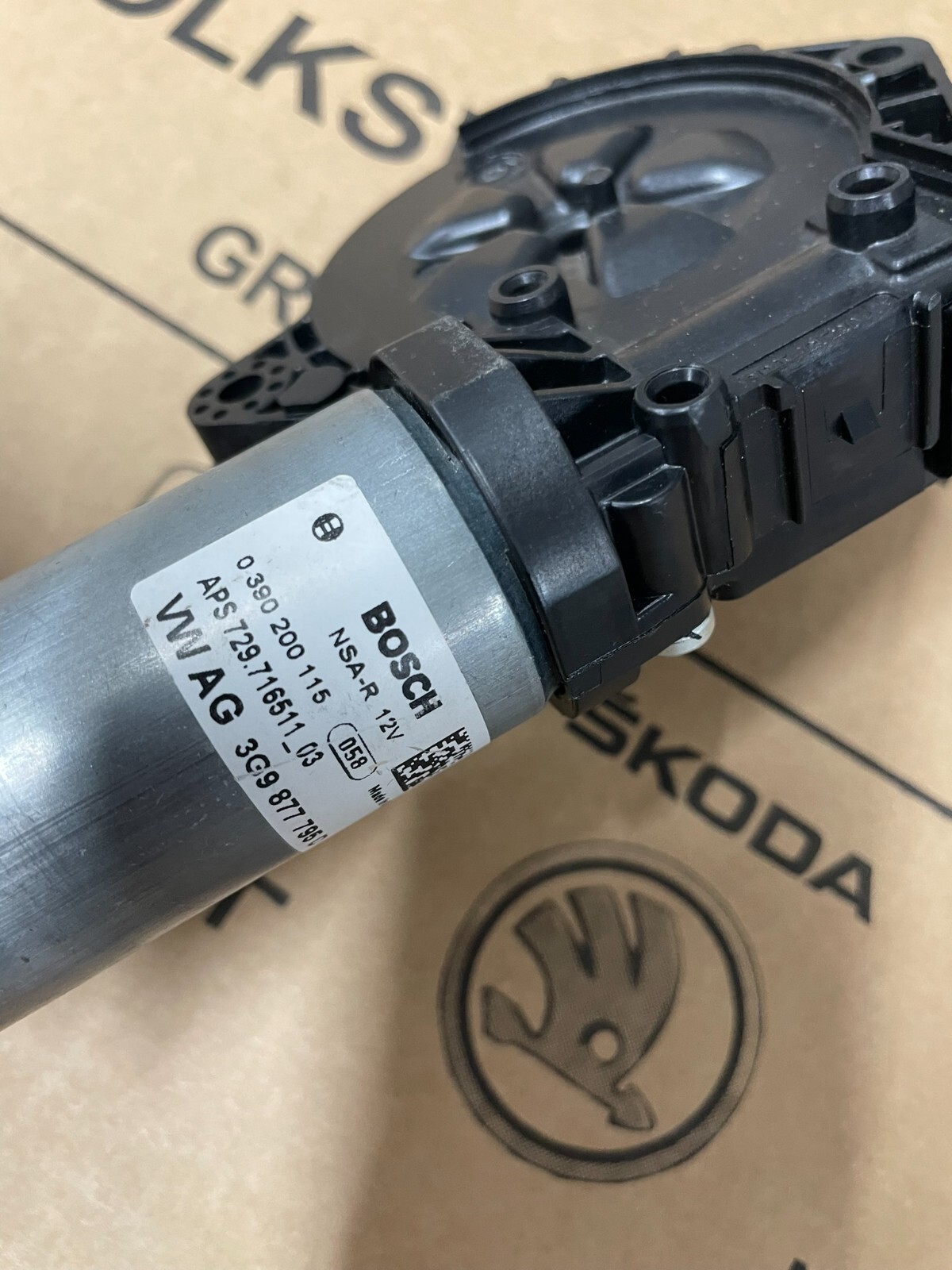 3G9877795D VOLKSWAGEN PASSAT B8 3G VORN SCHIEBEDACH MOTOR 3G9877795D Fast Neu... - Obrázek 17