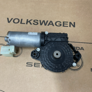 3G9877795D VOLKSWAGEN PASSAT B8 3G VORN SCHIEBEDACH MOTOR 3G9877795D Fast Neu...