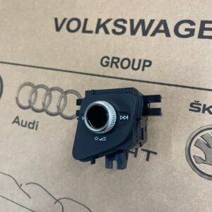 4M1919616B AUDI Q7 4M LAUTSTÄRKEREGLER SCHALTTAFEL 4M1919616B Fast Neu Test Car