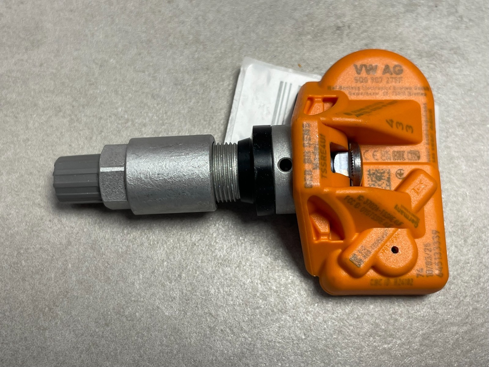 5Q0907275F VW ŠKODA SEAT REIFENDRUCK SENSOR TPMS/RDKS 5Q0907275F ORIG.NEU VW !! - Obrázek 8