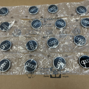 81A601170 AUDI RADDECKEL SCHWARZ RADNABENABDECKUNG 1*SET-PACK  81A601170A ORIG!