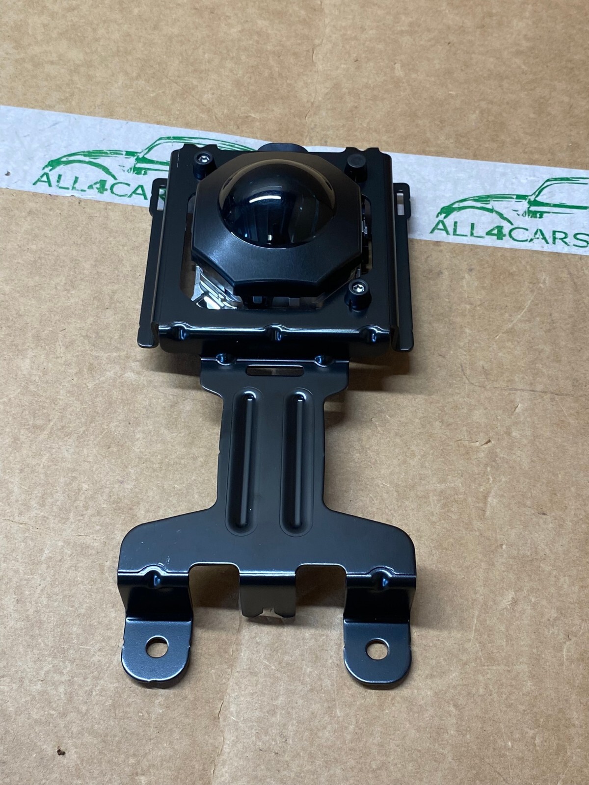 9Y0907561E PORSCHE CAYENNE E3 ACC RADAR DISTRONIC DISTANCE SENSOR 9Y0907561E NEW