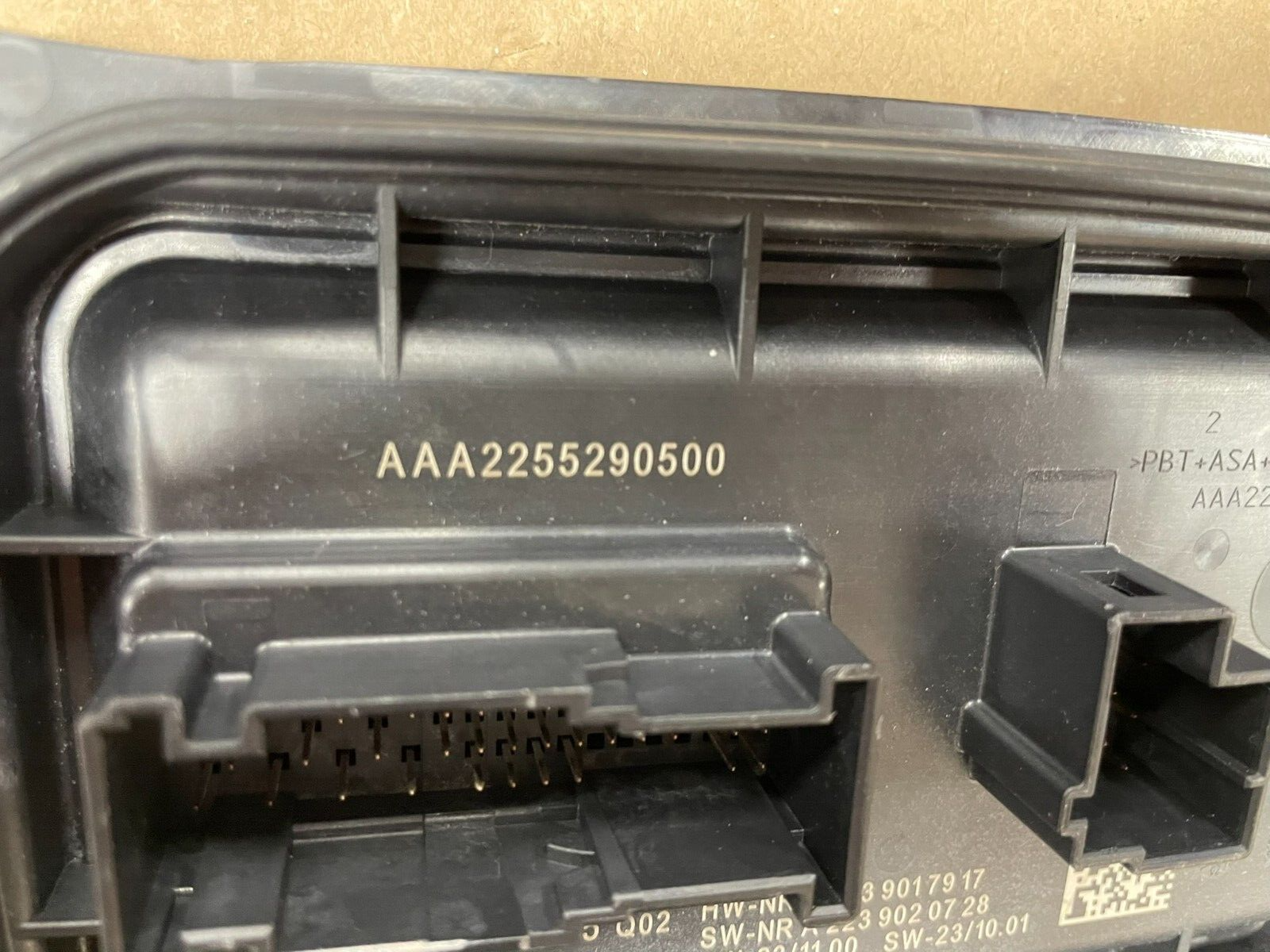 A2239008035 MERCEDES-BENZ C W206 SCHEINWERFER STEUERGERÄT A2239008035 Fast Neu.. - Obrázek 10