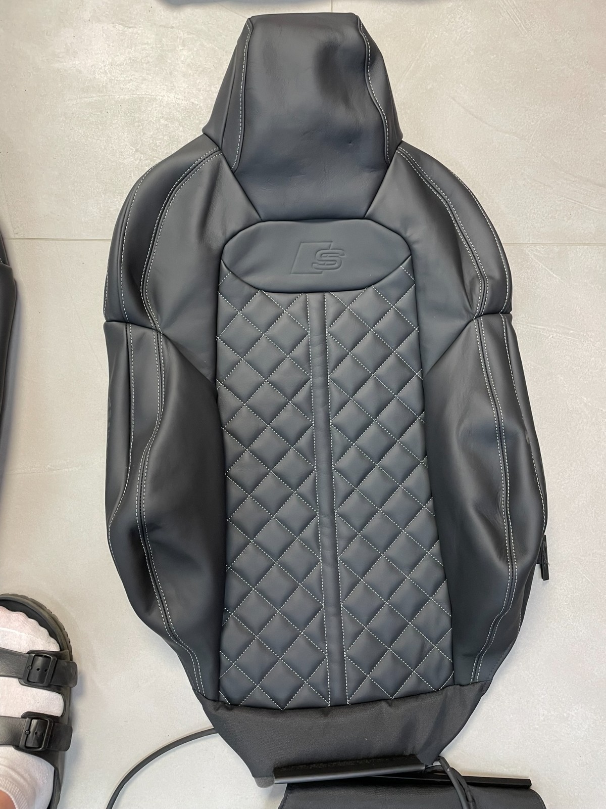 AUDI 4M Q7 SQ7 SITZ BEZÜGEN SPORT LEDER BEHEIZT VORN + HINTEN ORIG.AUDI NEU TEIL - Obrázek 4