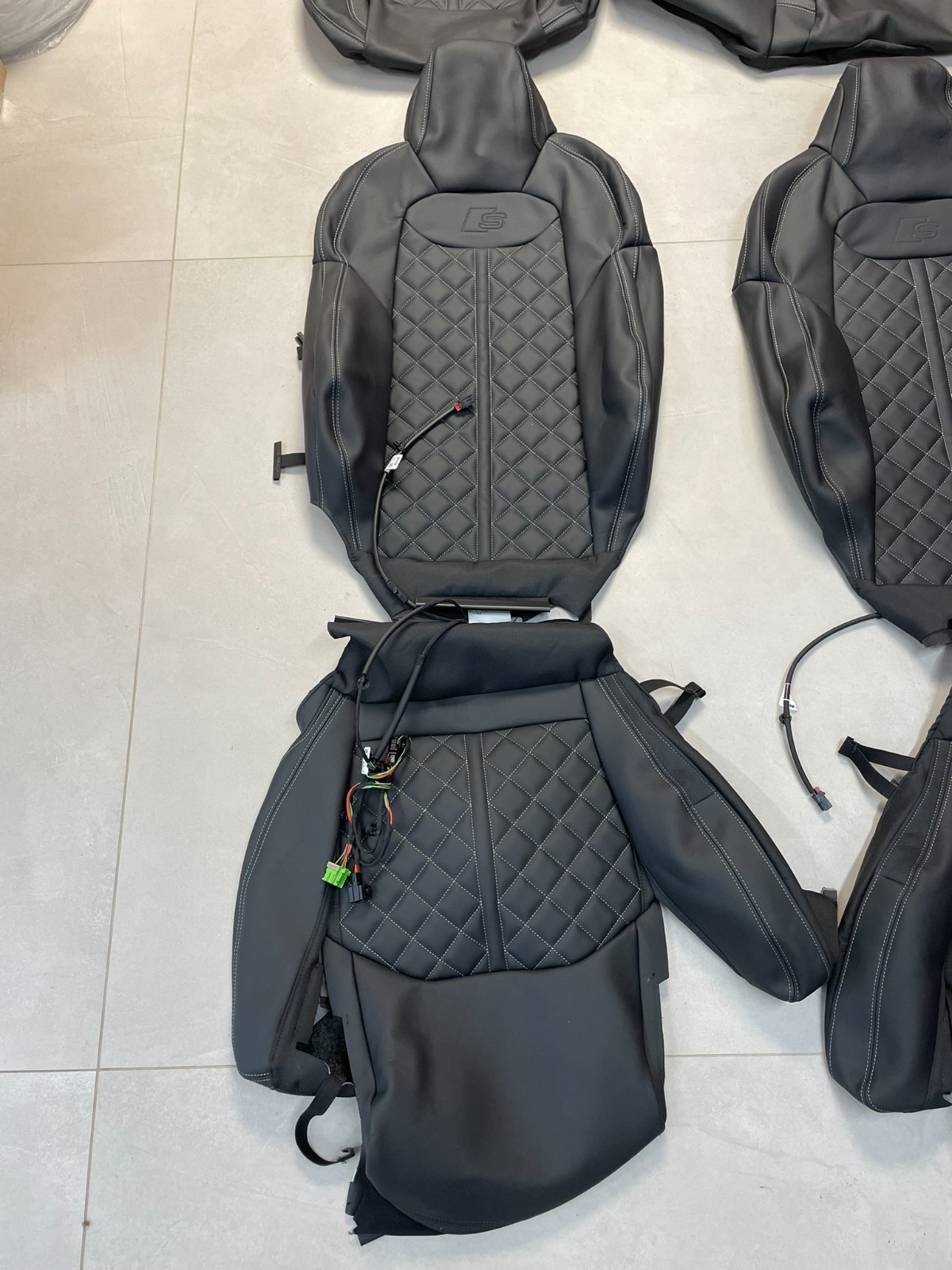 AUDI 4M Q7 SQ7 SITZ BEZÜGEN SPORT LEDER BEHEIZT VORN + HINTEN ORIG.AUDI NEU TEIL - Obrázek 7