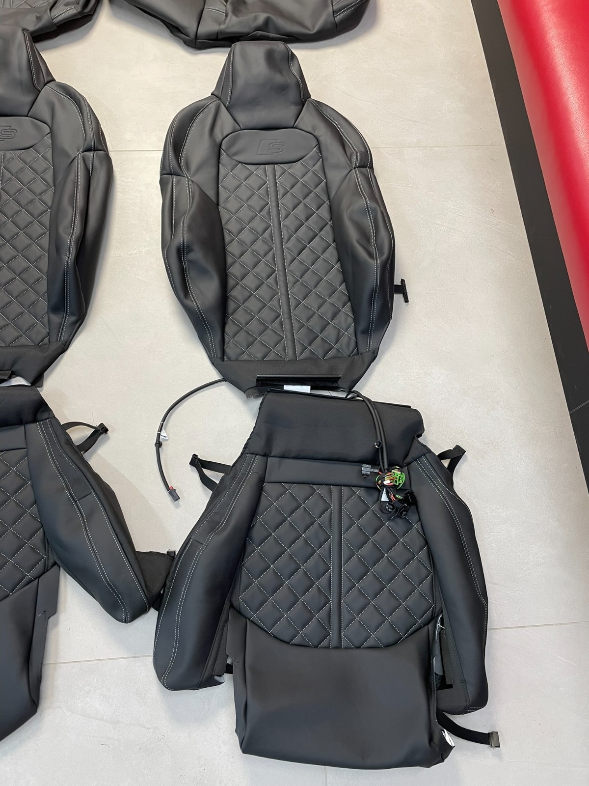 AUDI 4M Q7 SQ7 SITZ BEZÜGEN SPORT LEDER BEHEIZT VORN + HINTEN ORIG.AUDI NEU TEIL - Obrázek 10