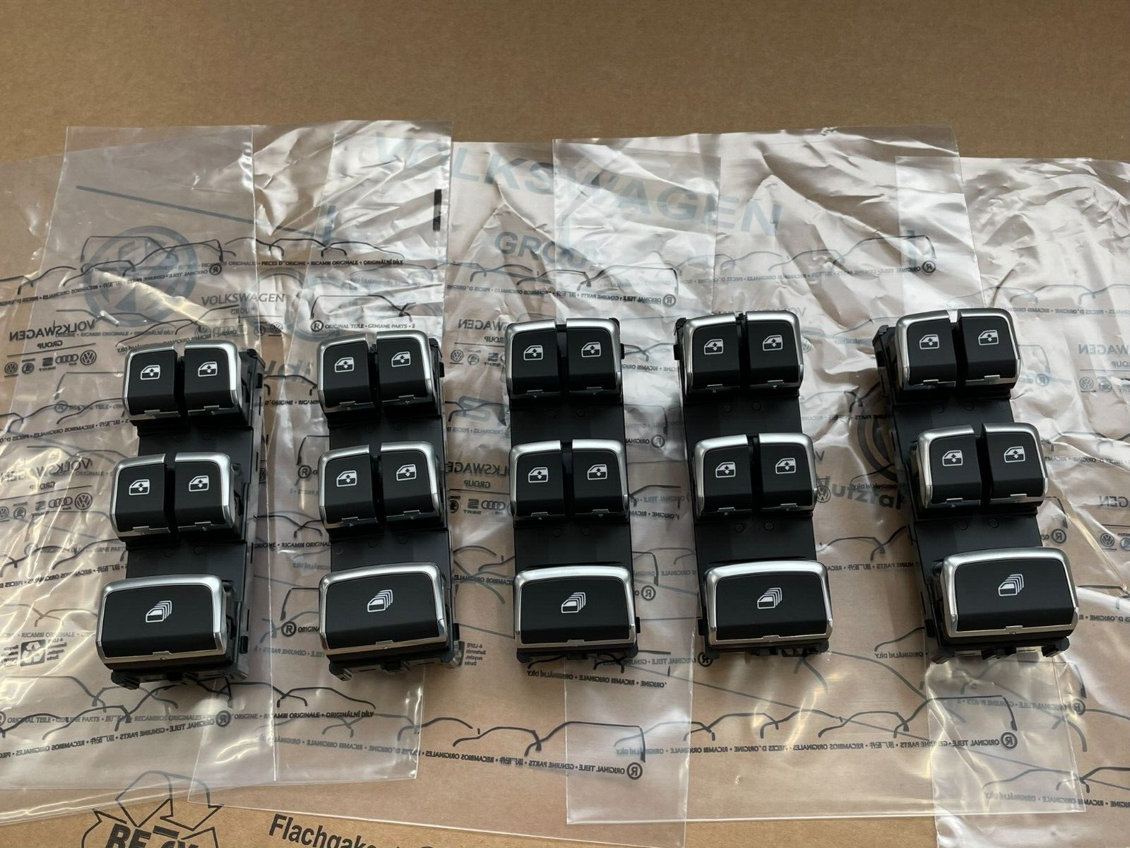 AUDI A3 CABRIOLET SCHALTER FÜR ELEKTRISCHEN FENSTERHEBER 8V7959851C ORIG.NEU!! - Obrázek 12